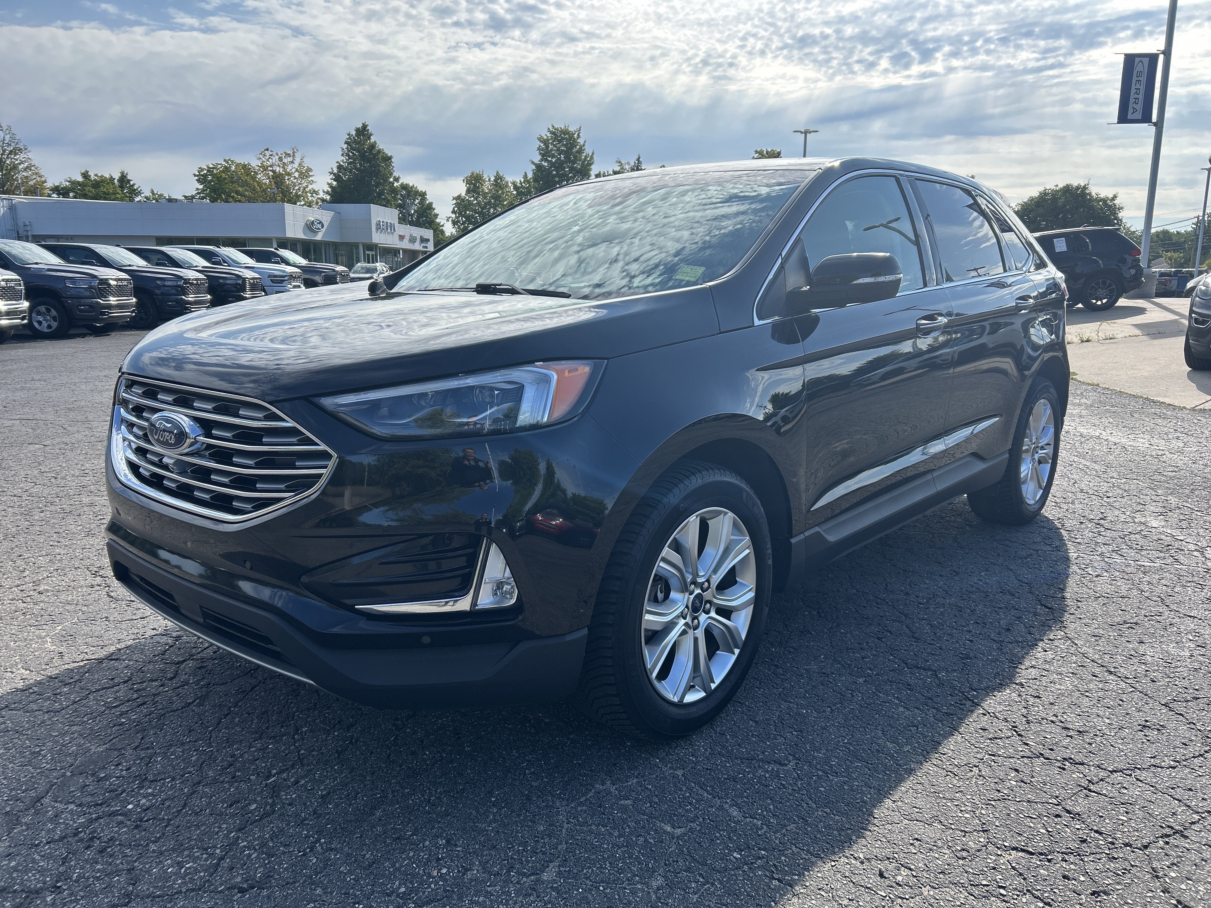 2020 Ford Edge Titanium