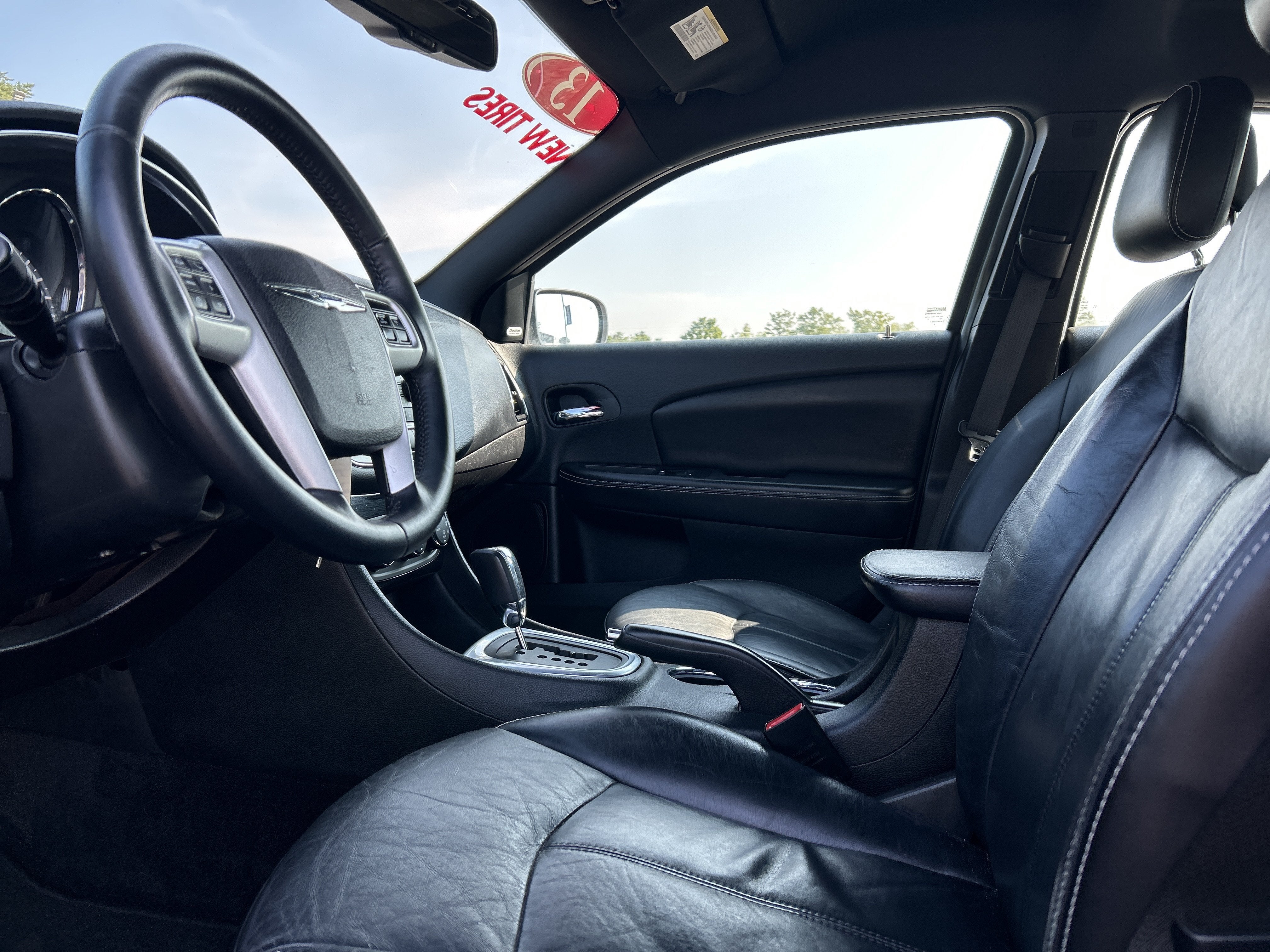2013 Chrysler 200 Limited