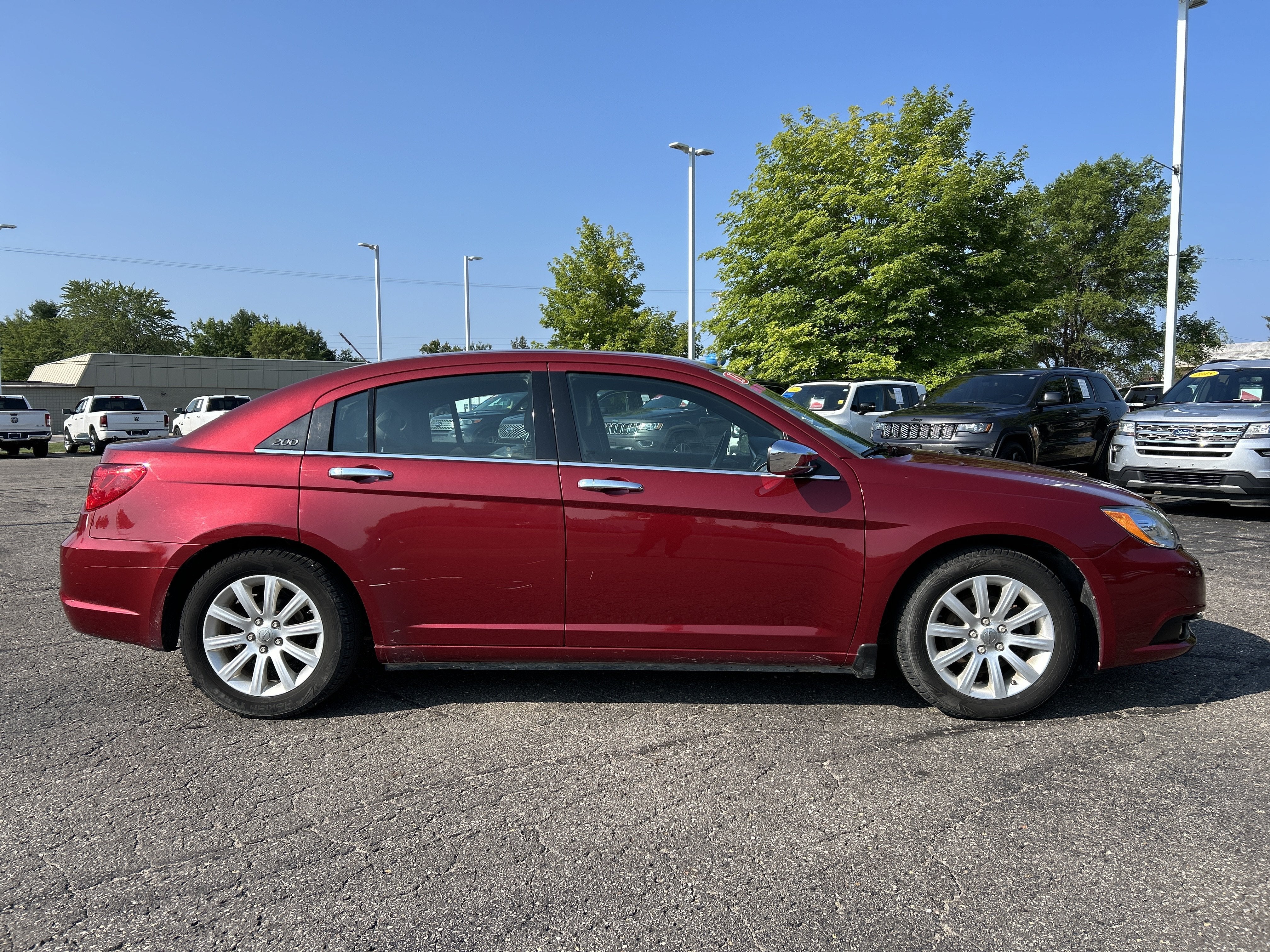 2013 Chrysler 200 Limited