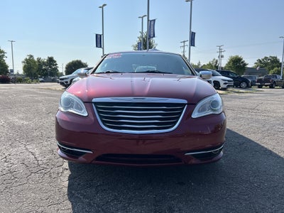 2013 Chrysler 200 Limited