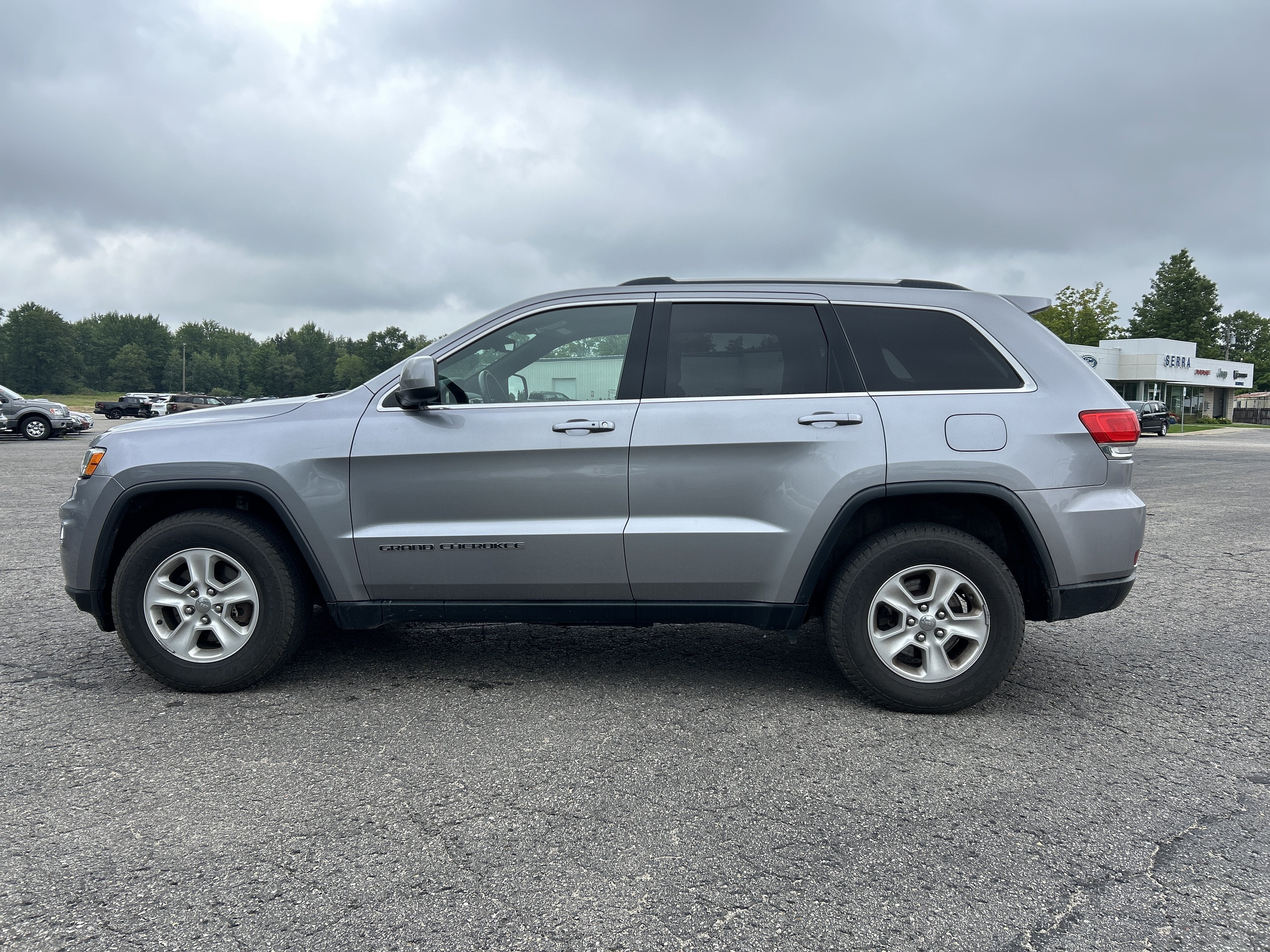 2017 Jeep Grand Cherokee Laredo