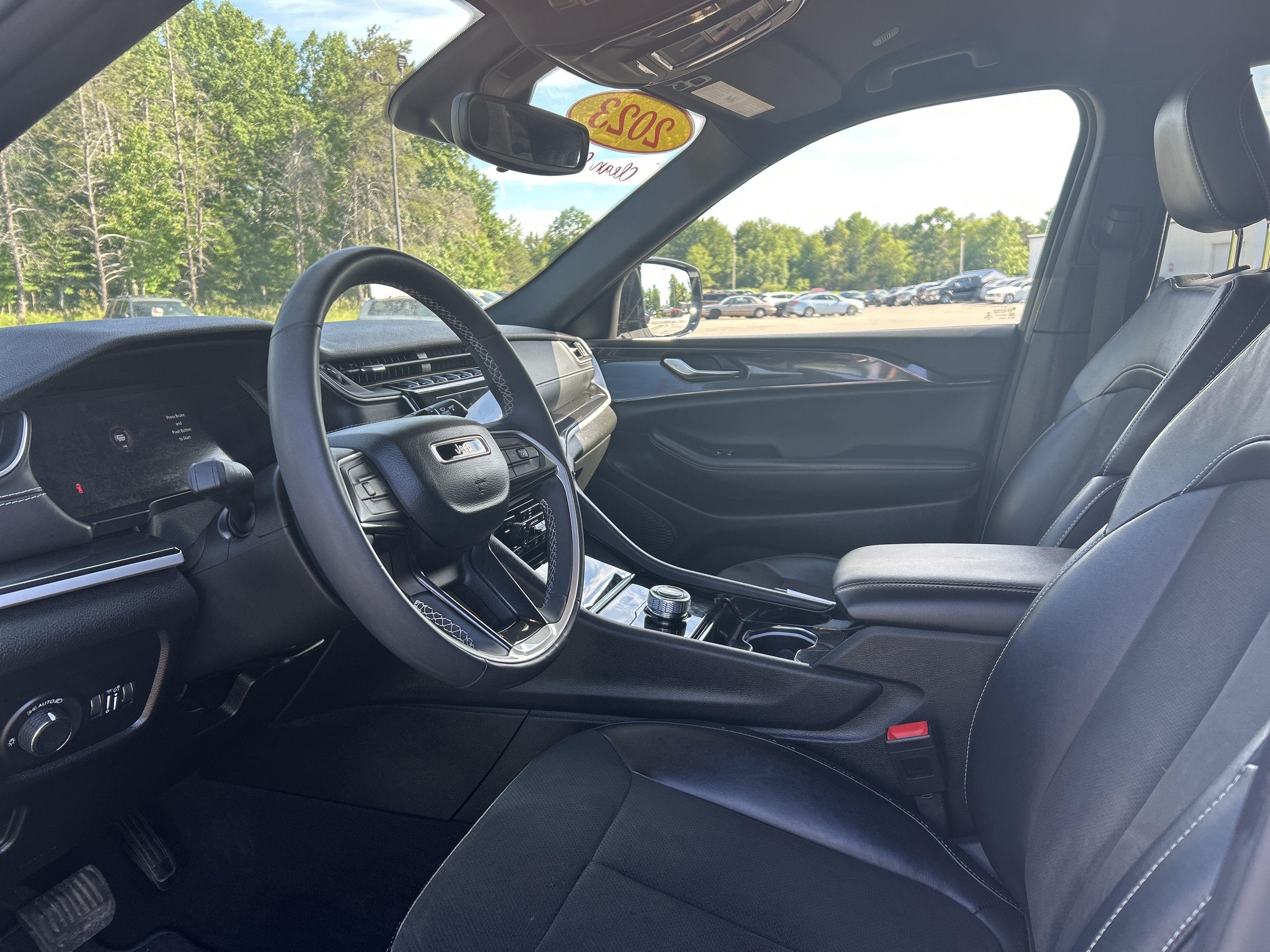 2023 Jeep Grand Cherokee Altitude
