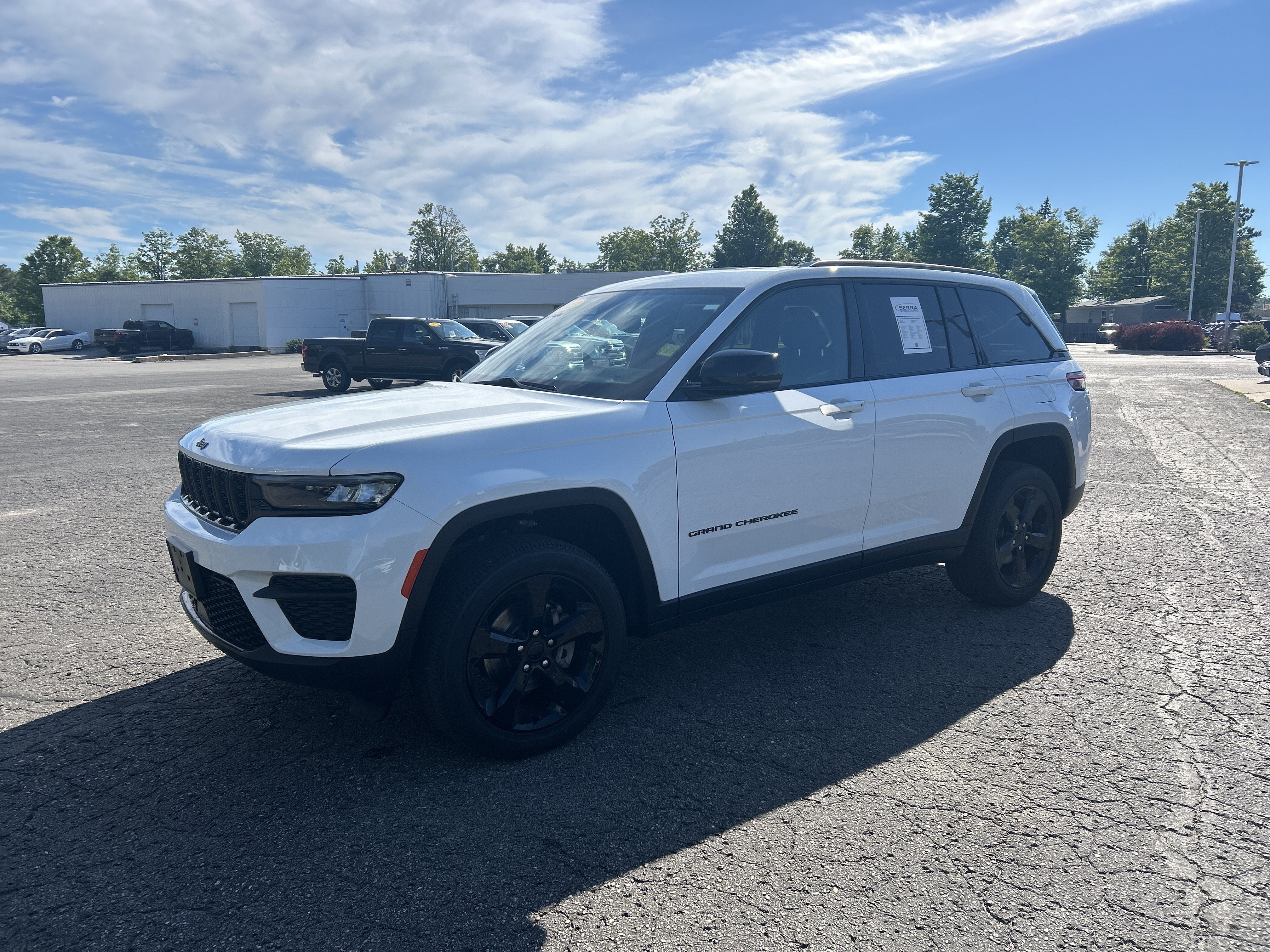 2023 Jeep Grand Cherokee Altitude
