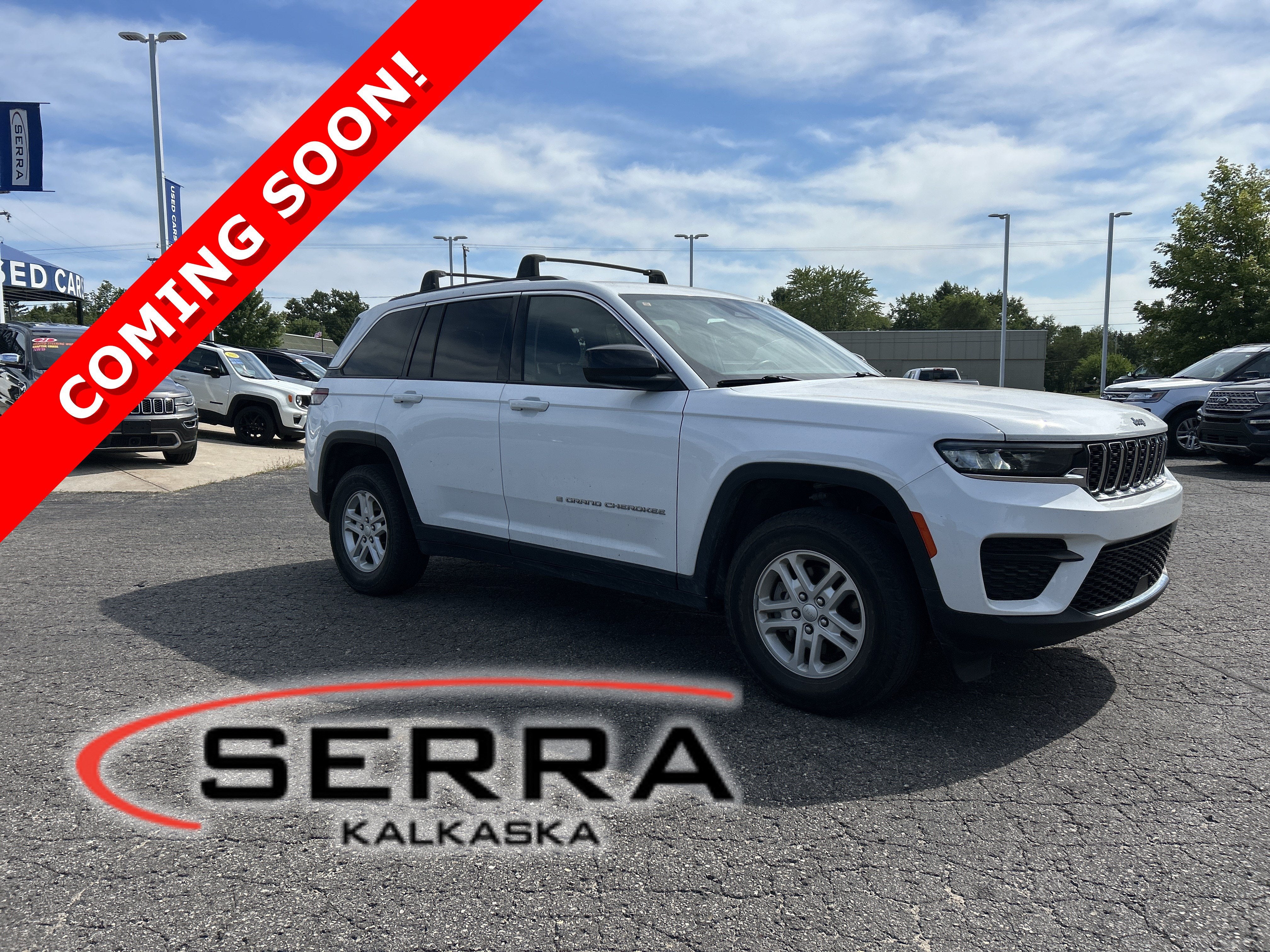 2022 Jeep Grand Cherokee Laredo 4x4