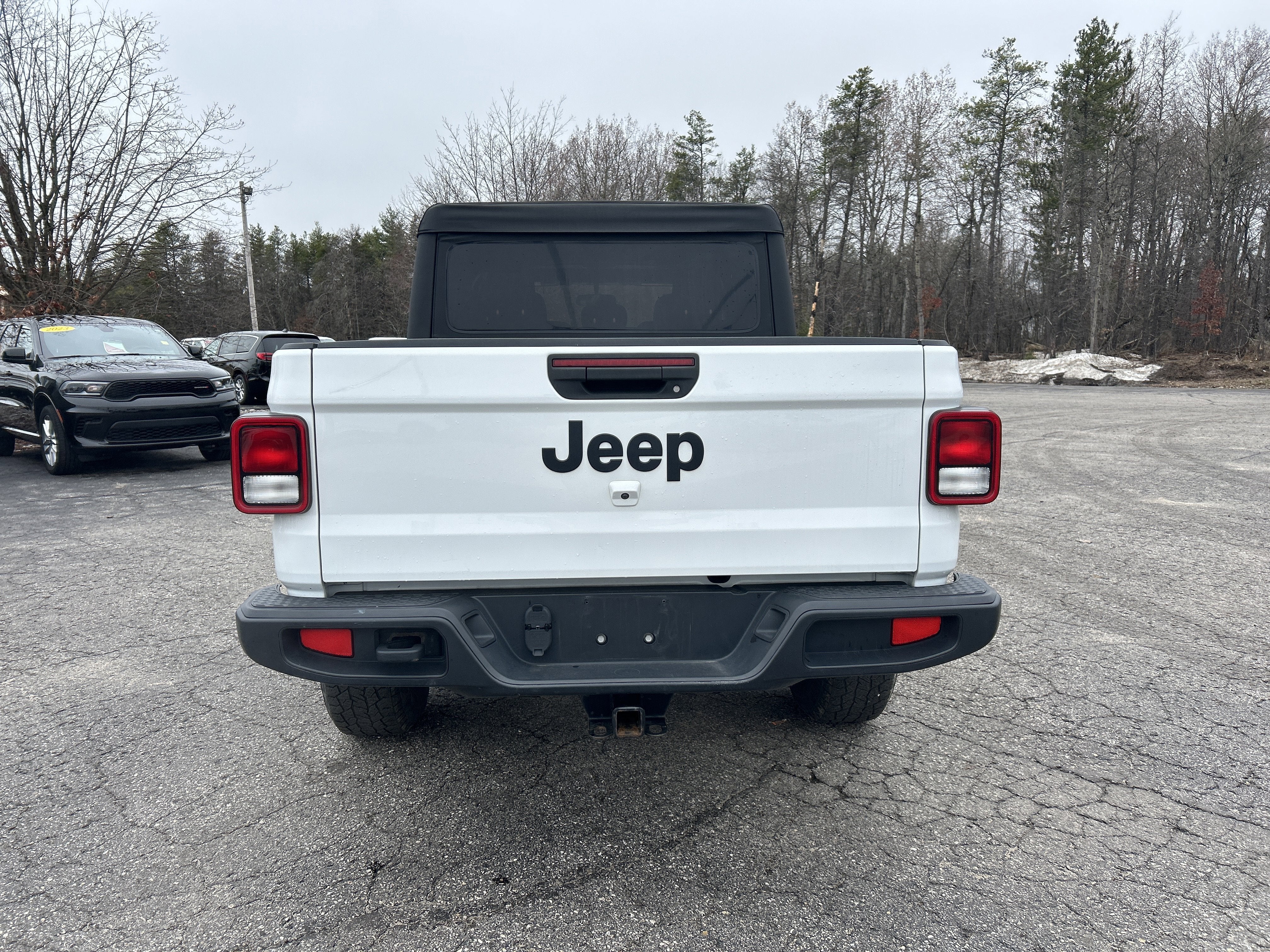 2021 Jeep Gladiator Willys 4x4
