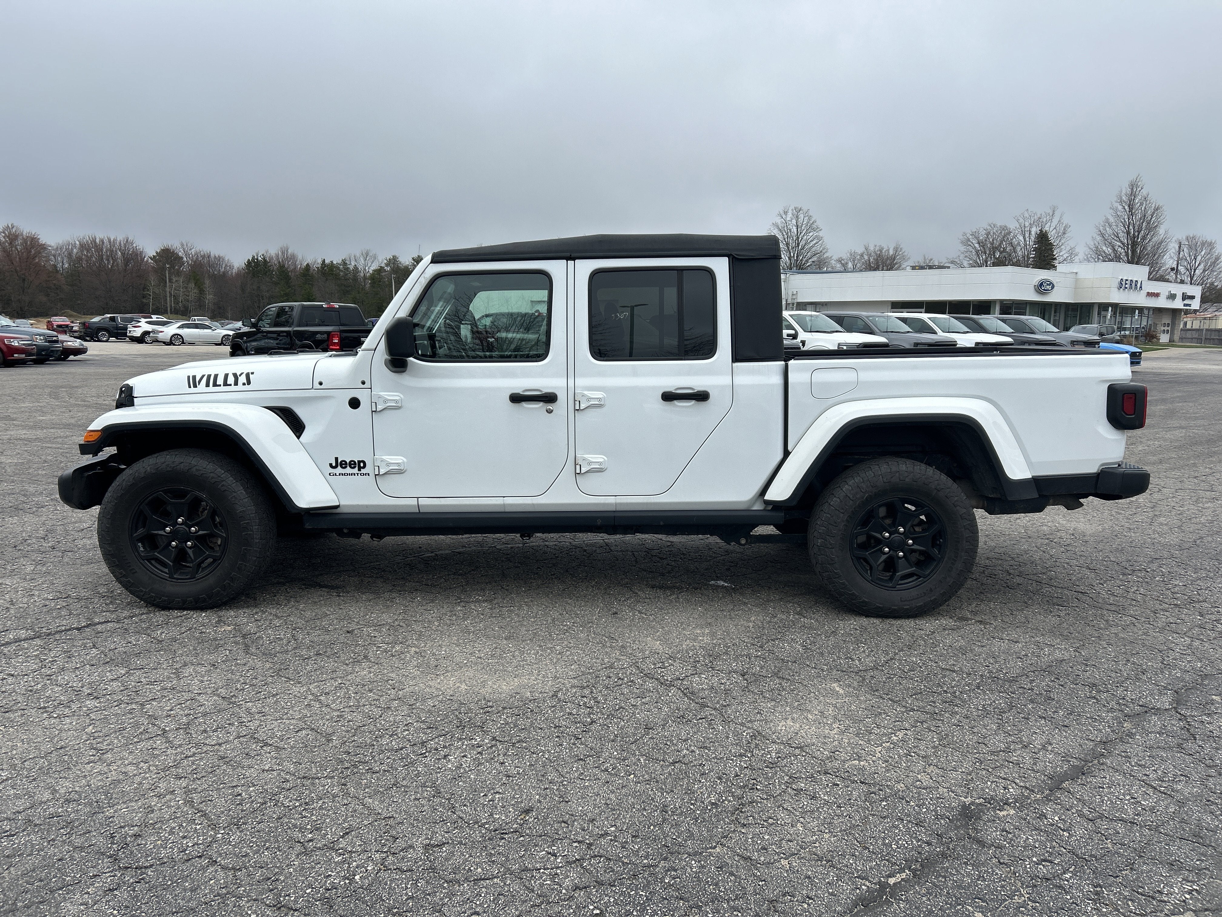 2021 Jeep Gladiator Willys 4x4