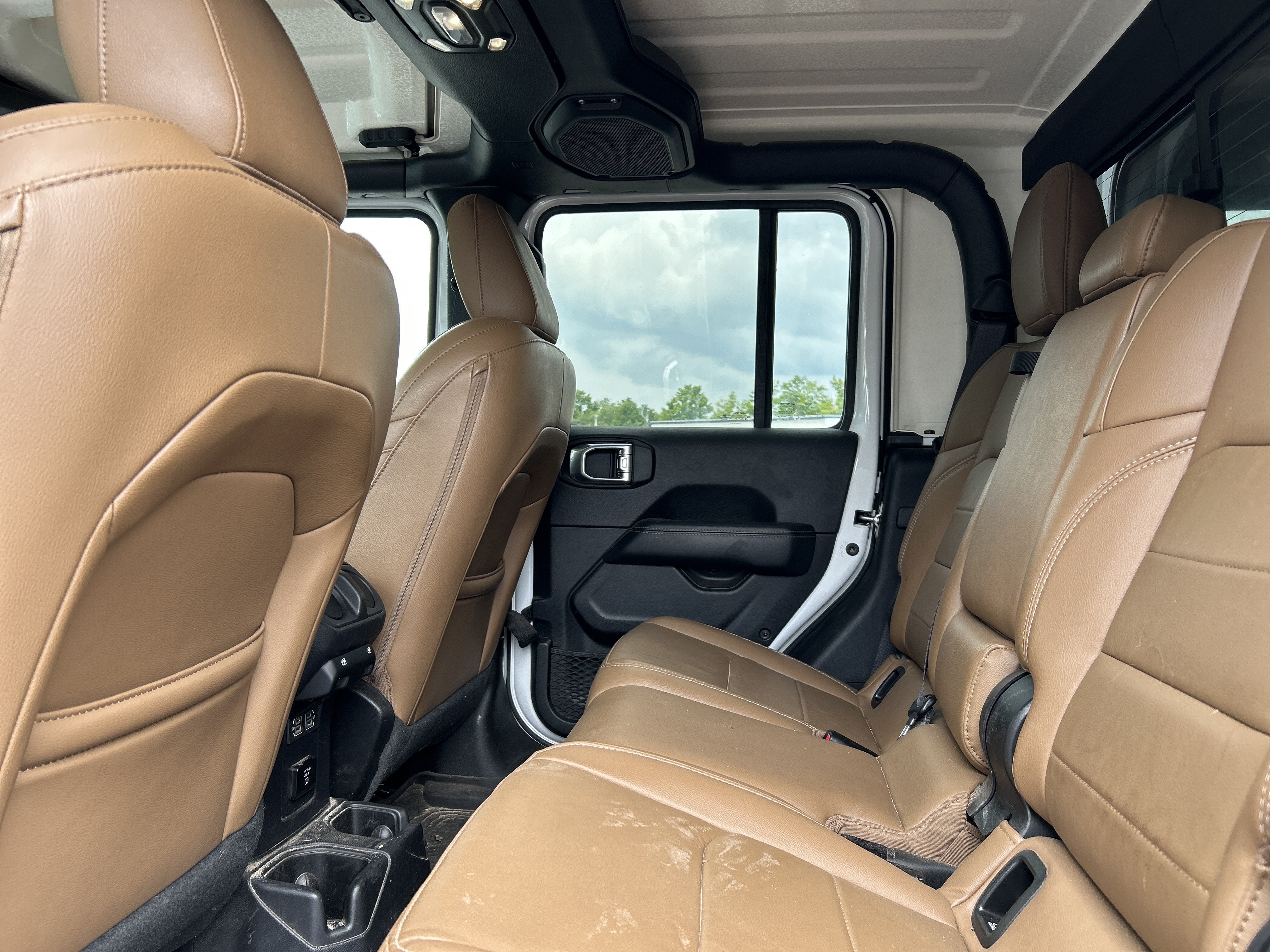 2022 Jeep Gladiator Overland 4x4