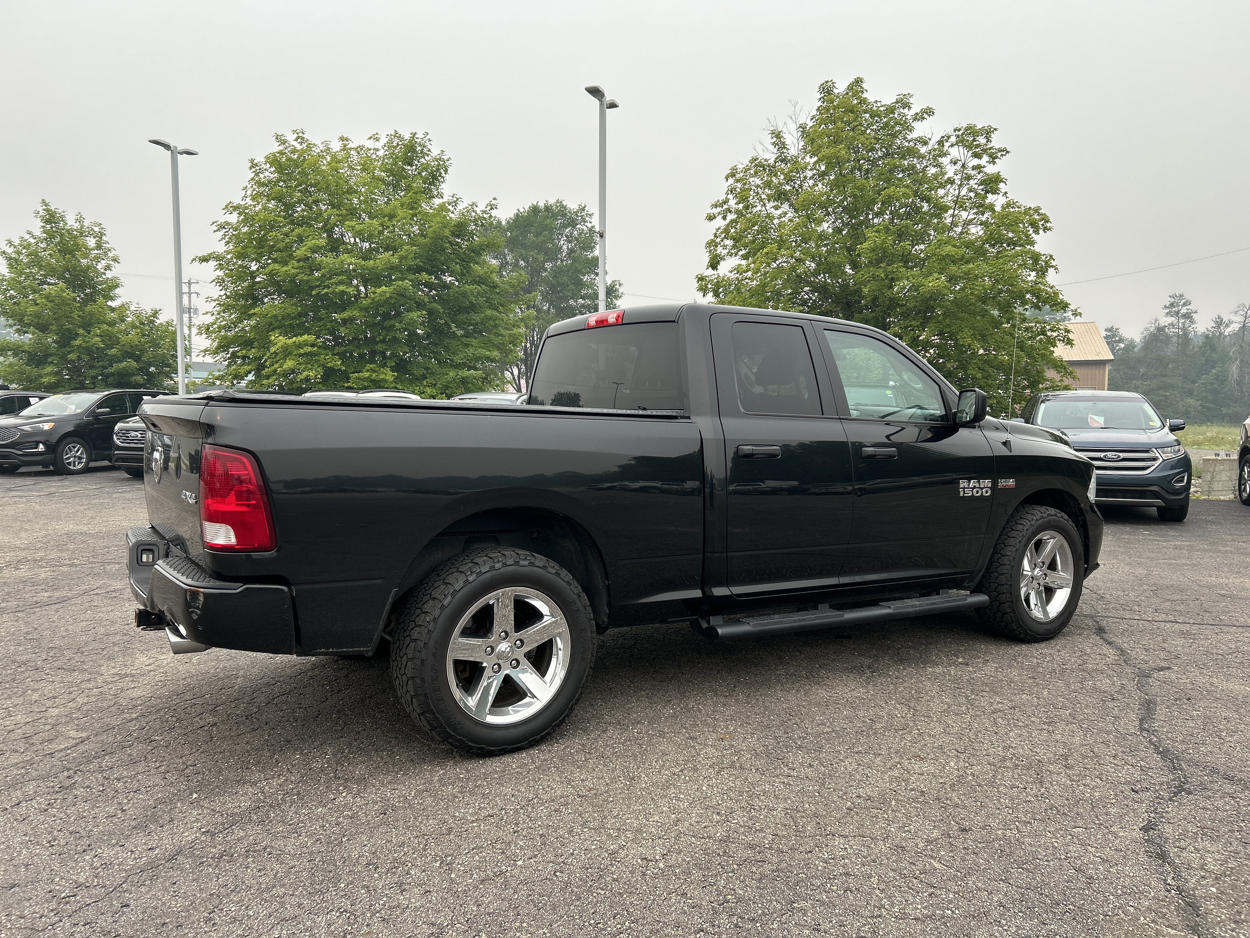 2017 RAM 1500 ST
