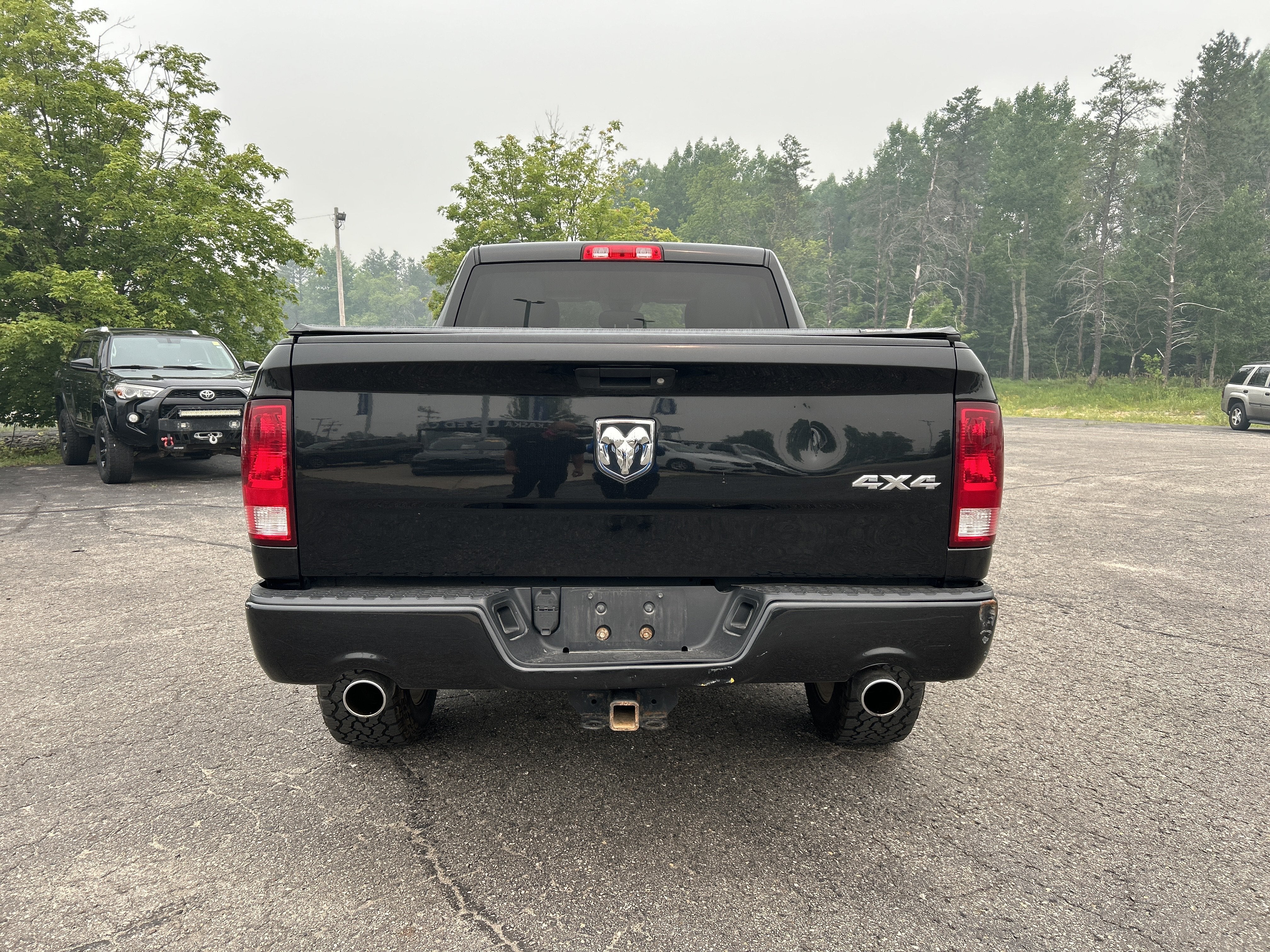 2017 RAM 1500 ST