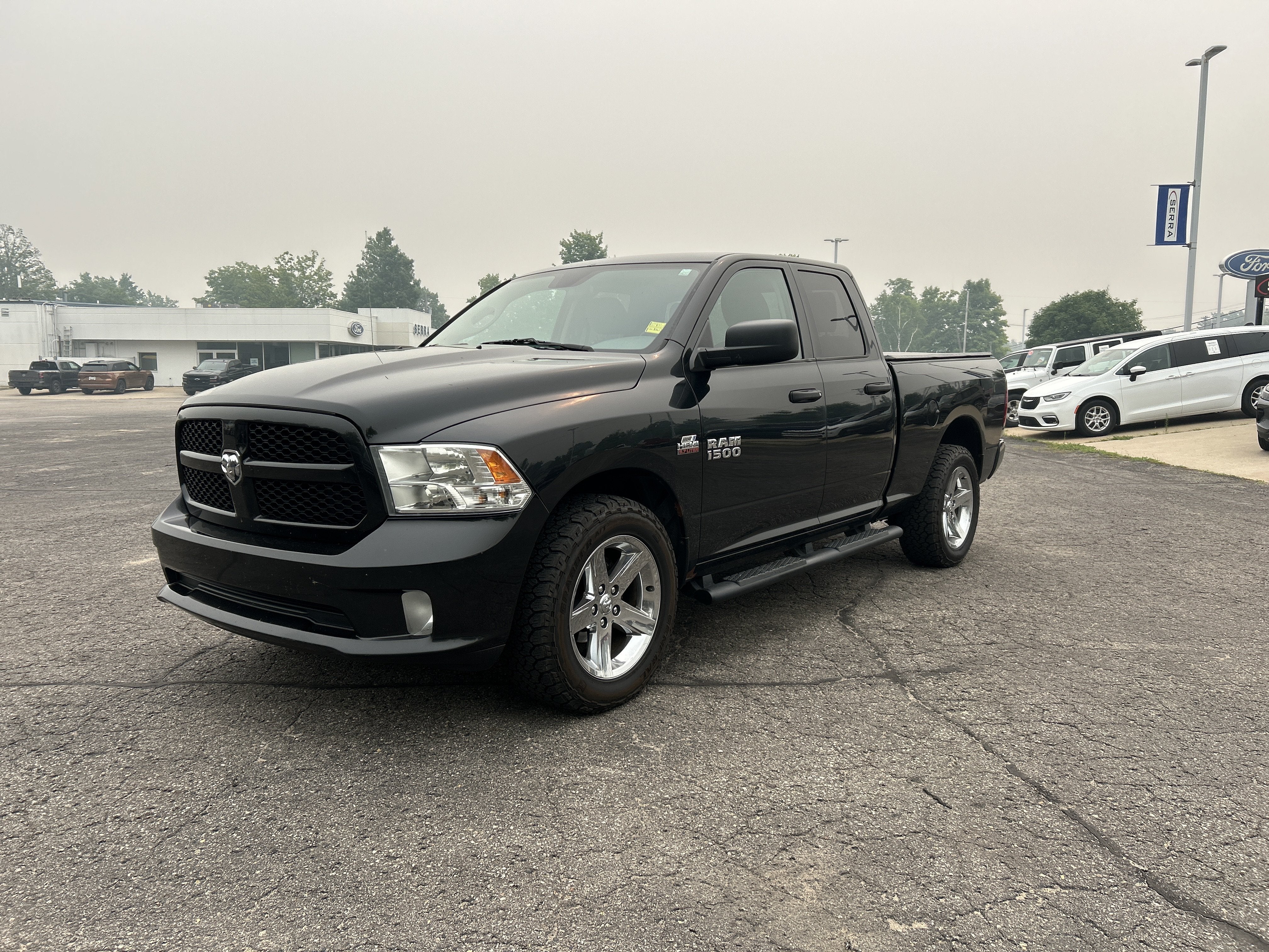 2017 RAM 1500 ST