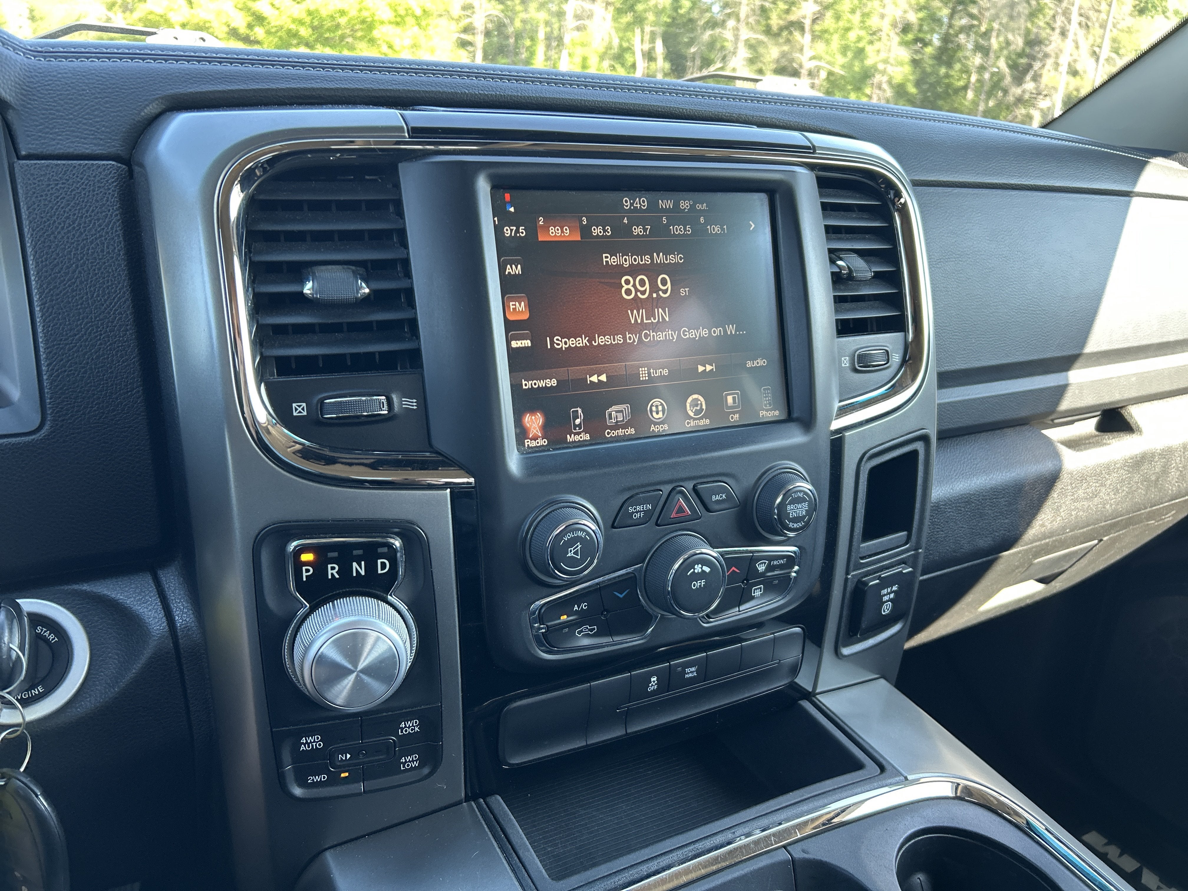 2017 RAM 1500 Sport