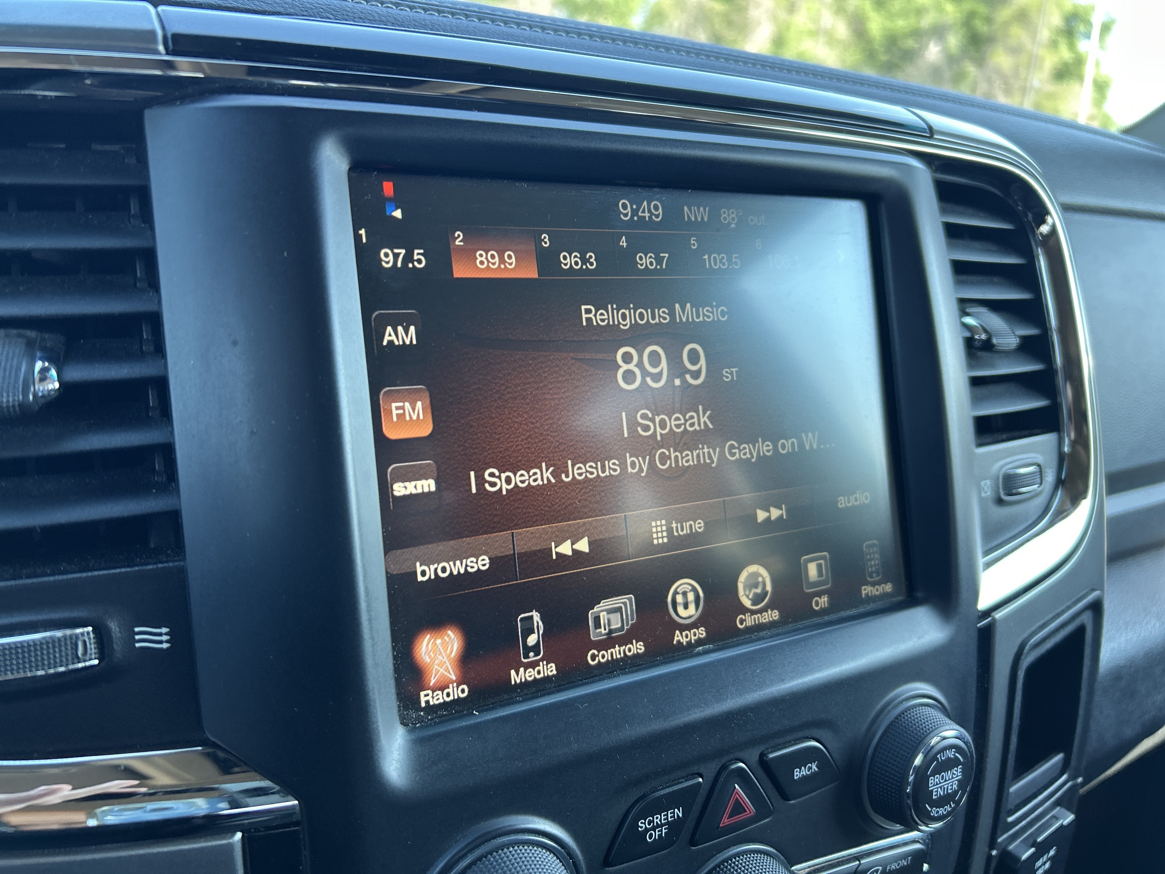 2017 RAM 1500 Sport