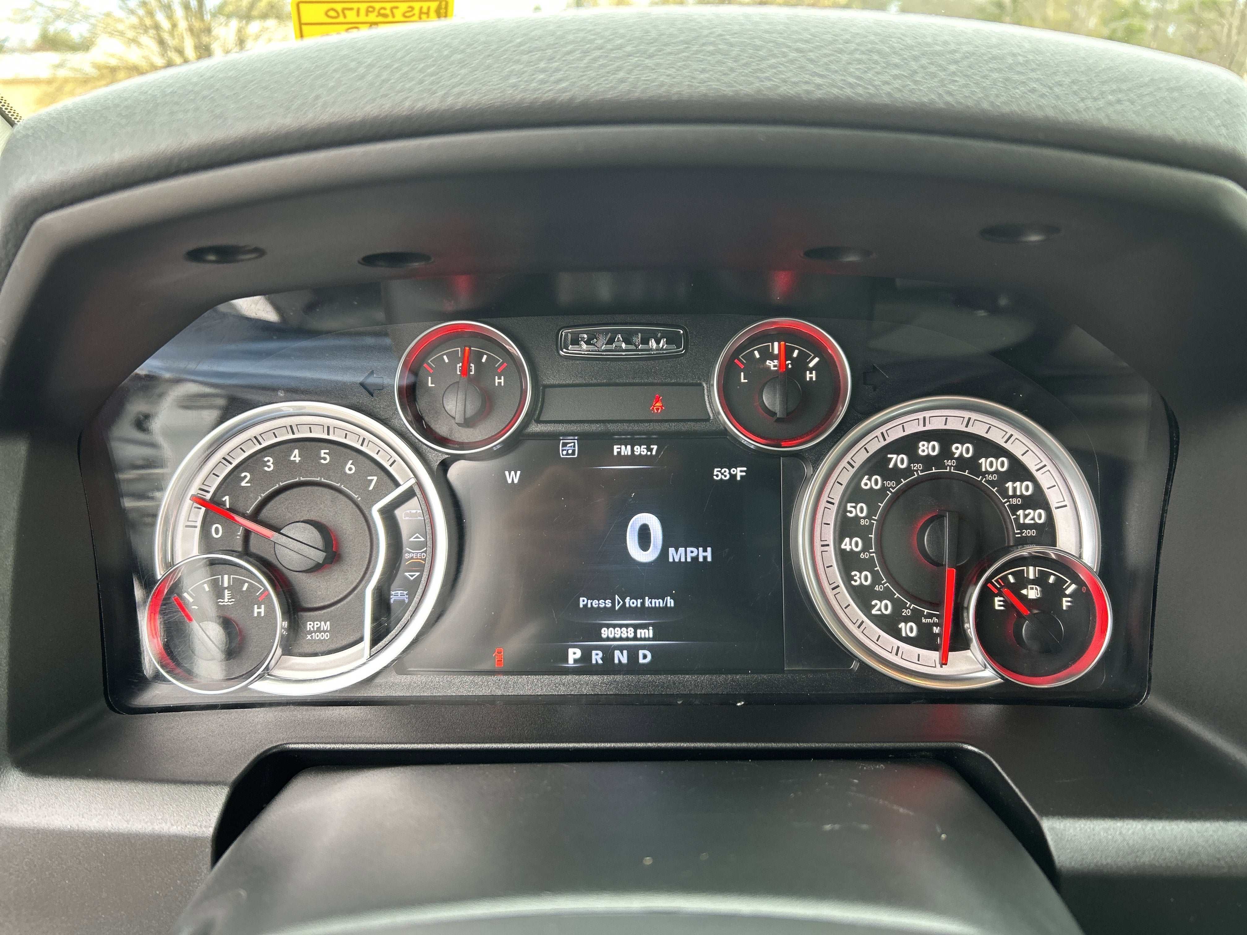 2017 RAM 1500 SLT