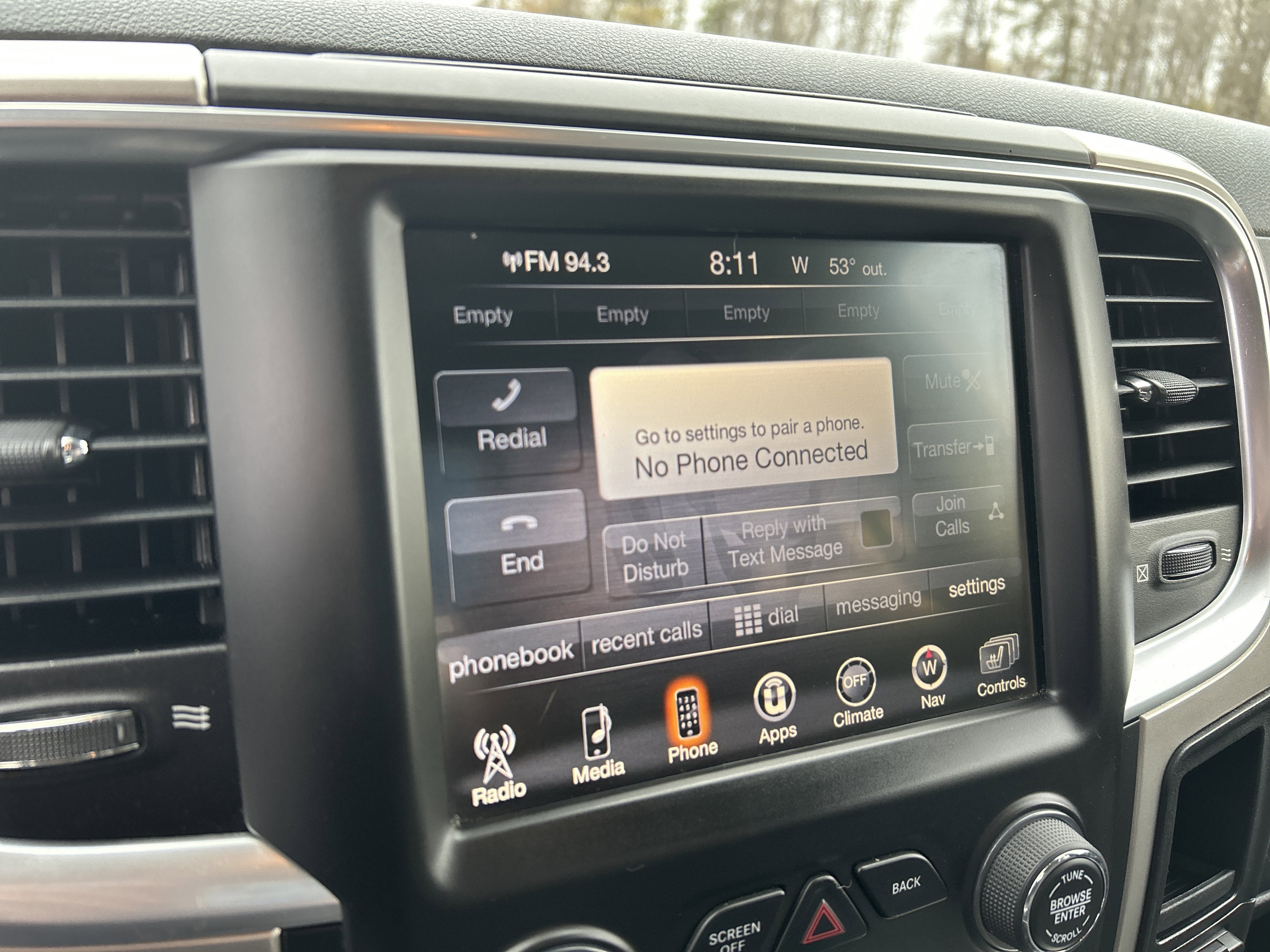 2017 RAM 1500 SLT