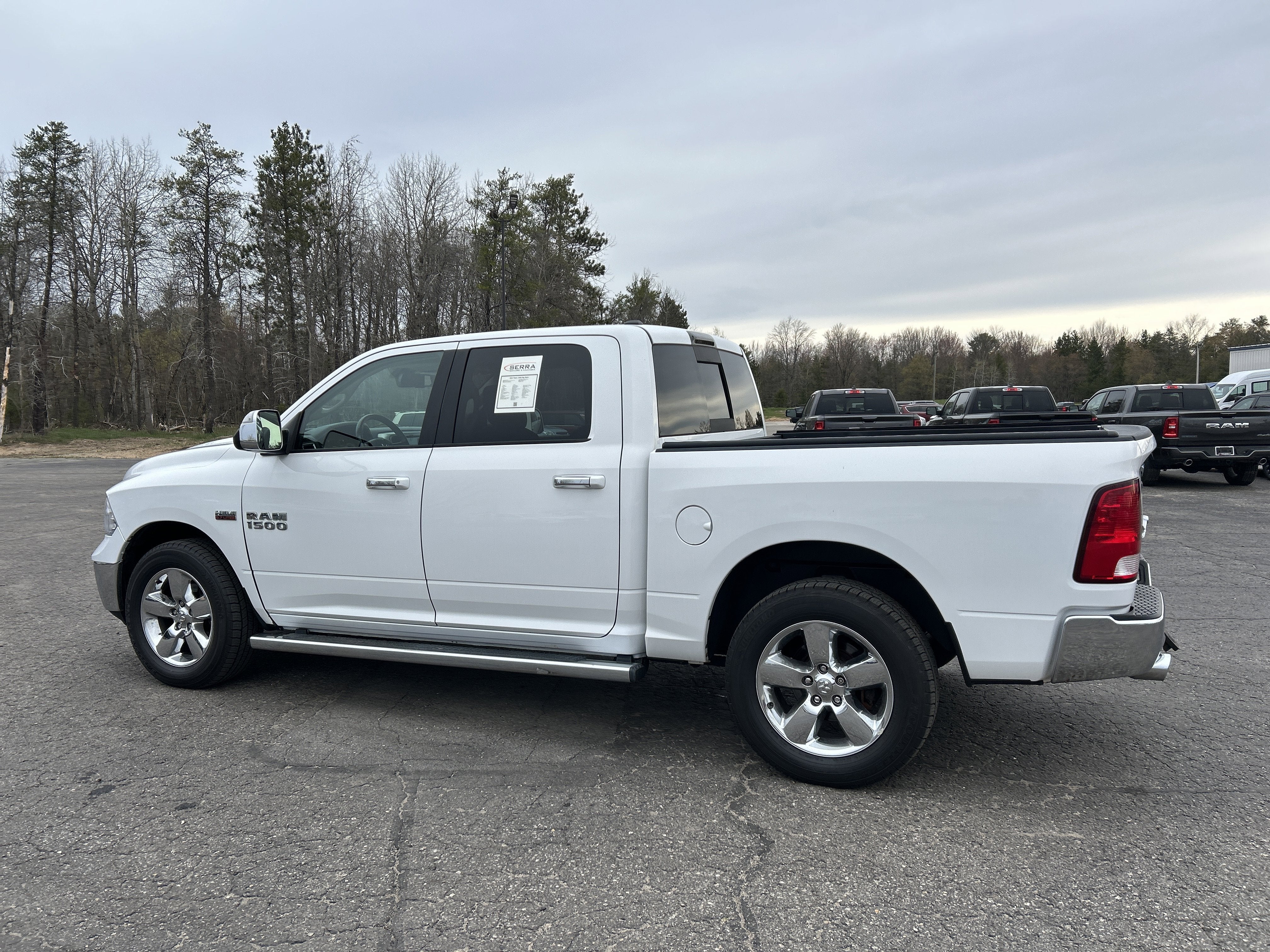 2017 RAM 1500 SLT