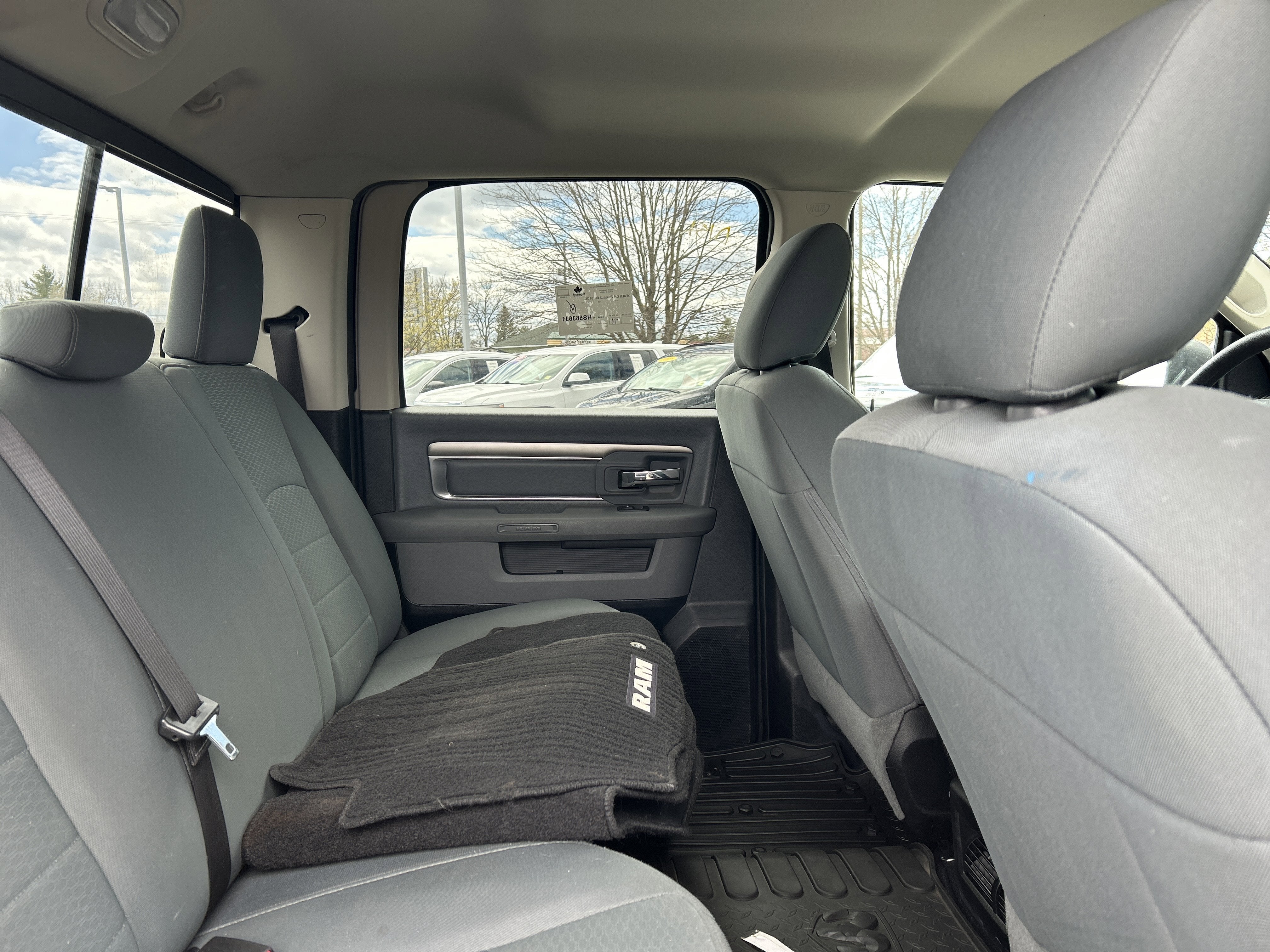 2017 RAM 1500 SLT