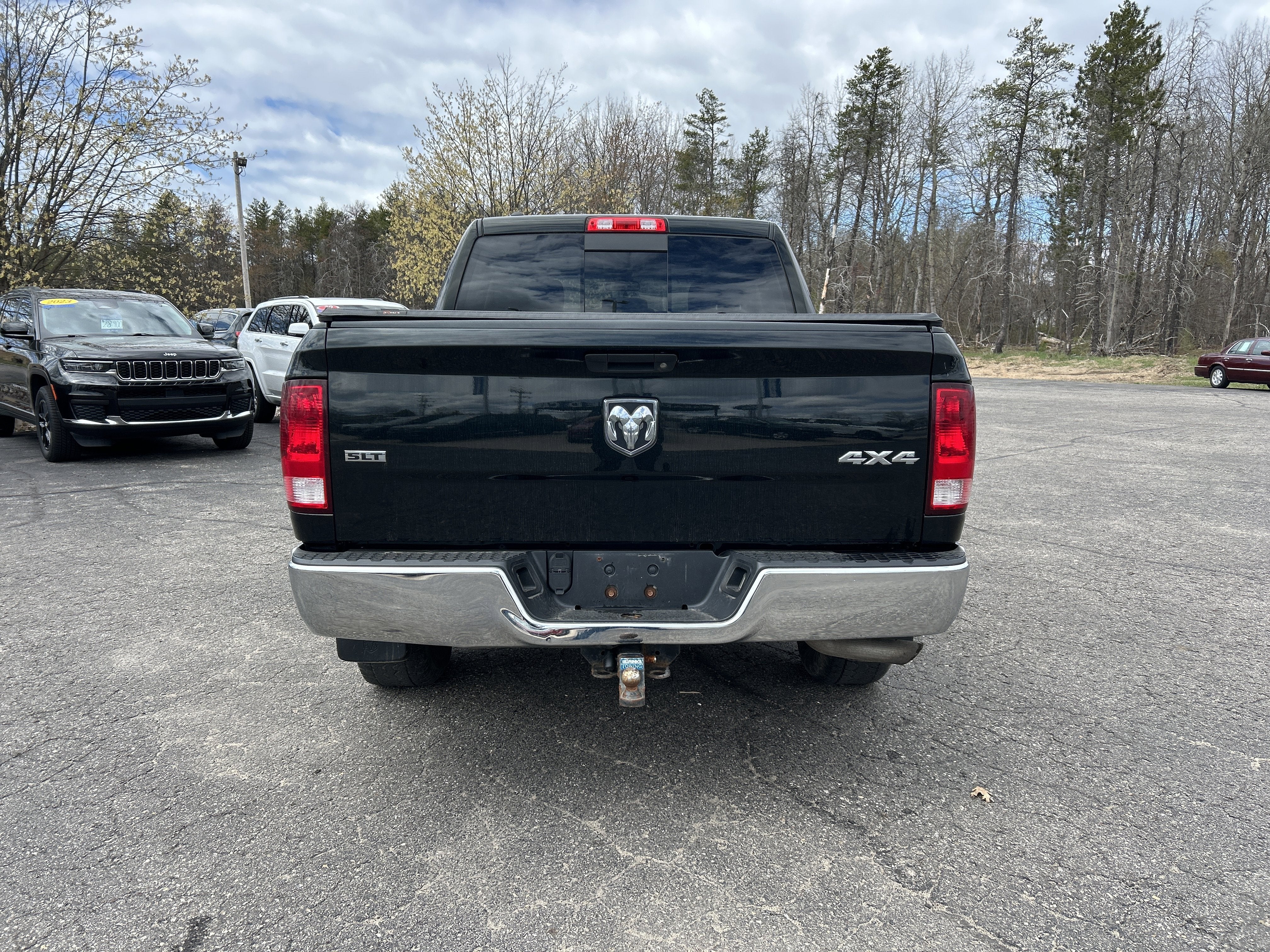 2017 RAM 1500 SLT
