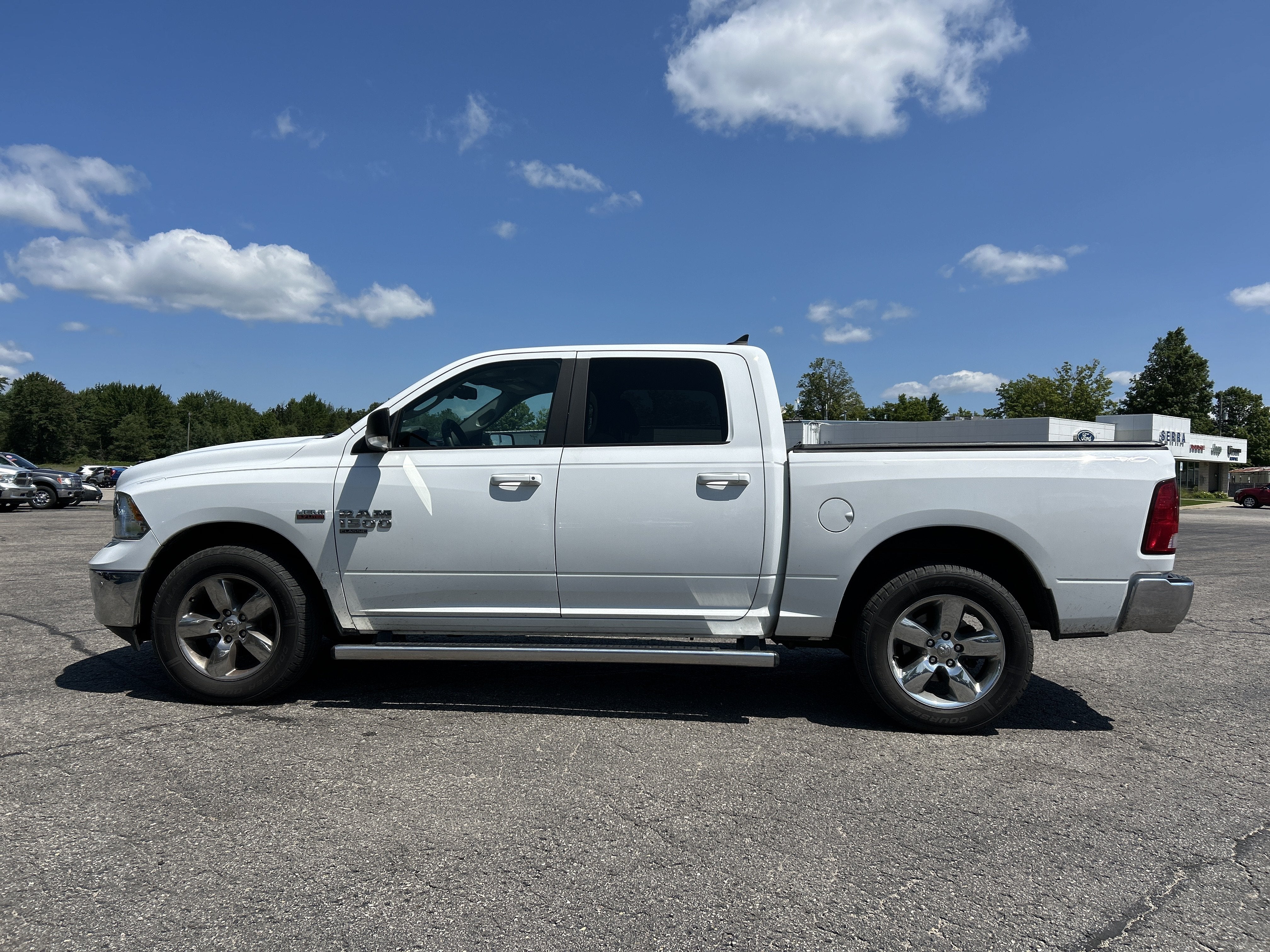 2019 RAM 1500 Classic Big Horn Crew Cab 4x4 5'7' Box