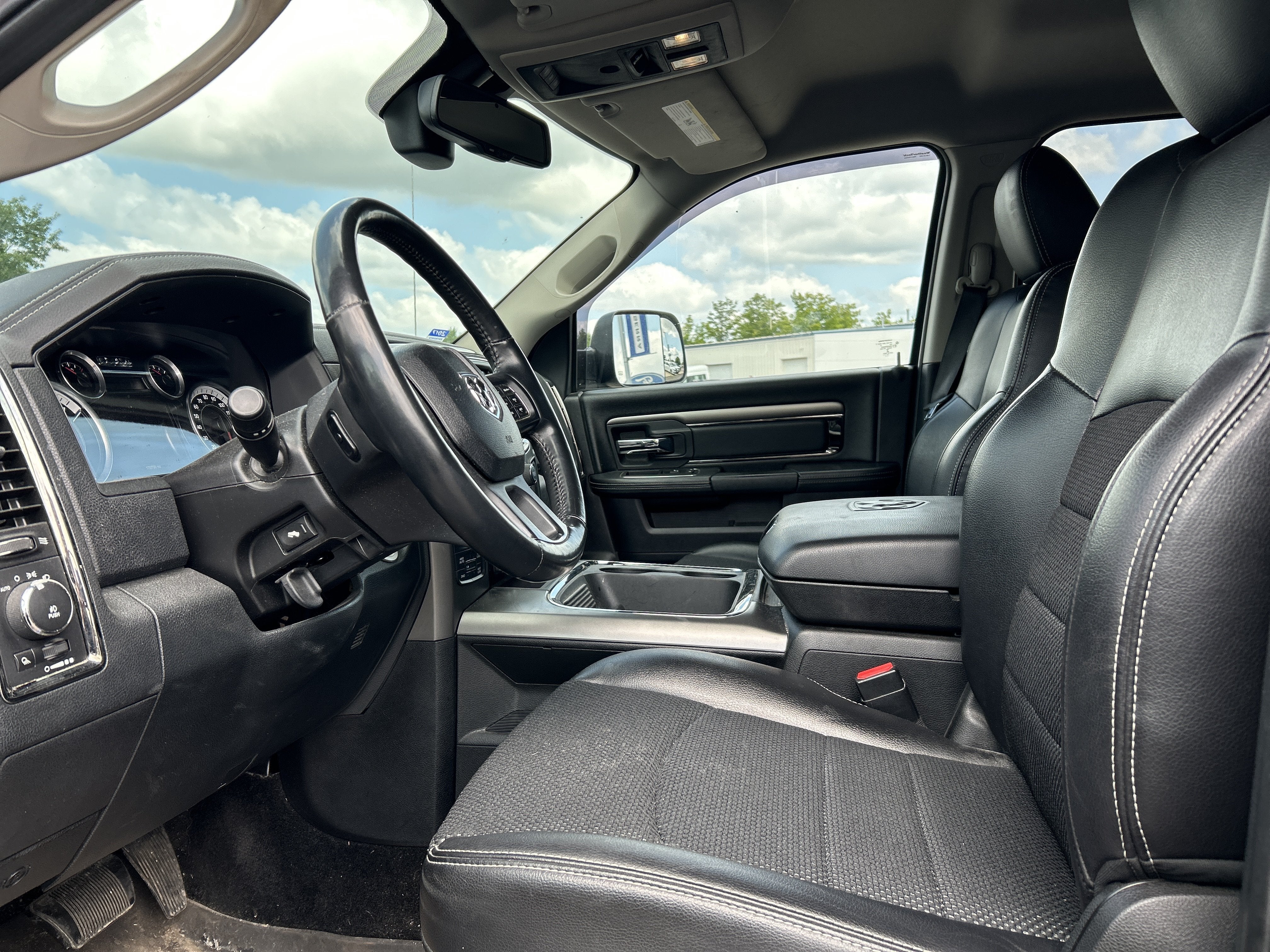 2016 RAM 1500 Sport