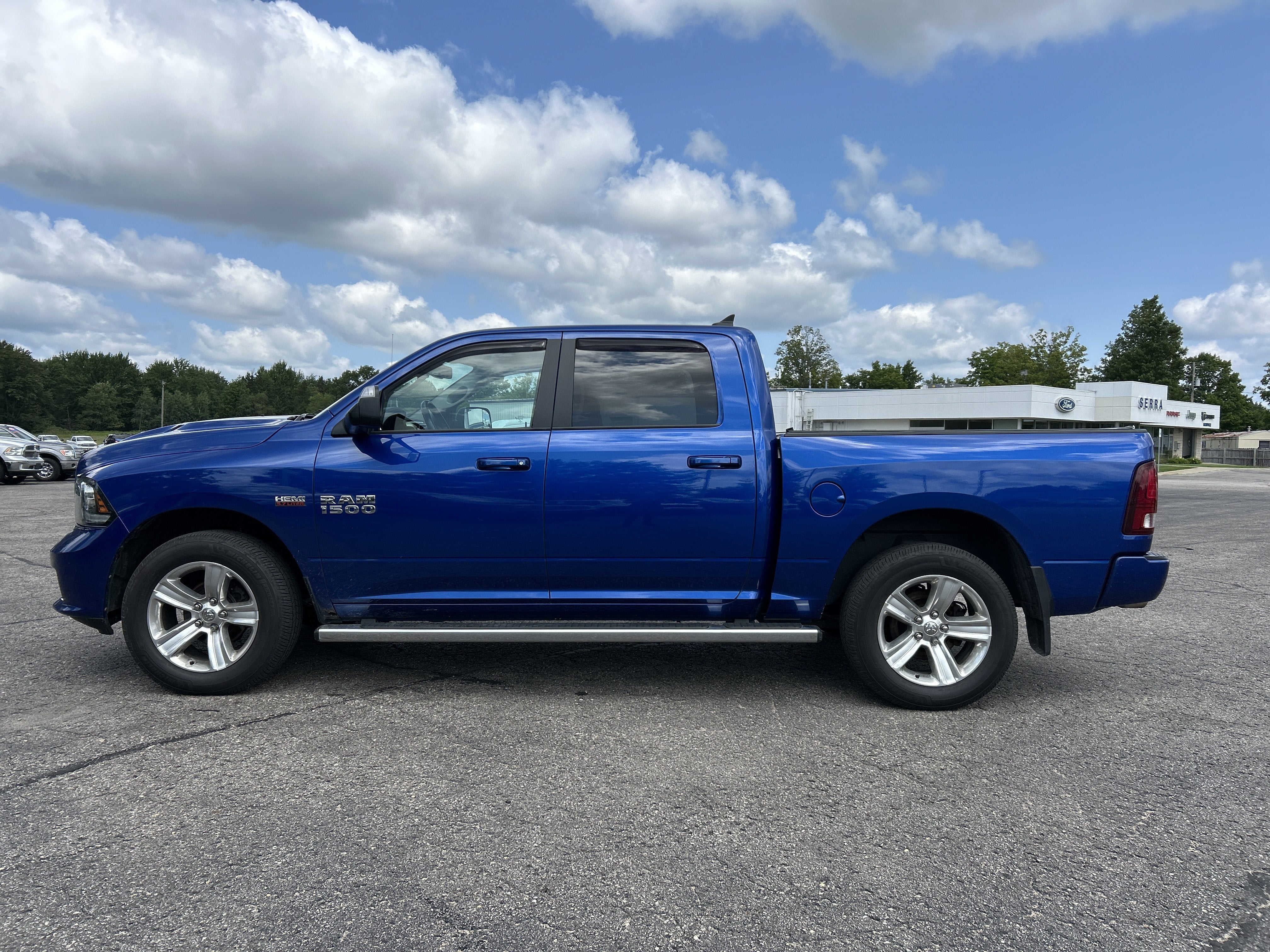 2016 RAM 1500 Sport