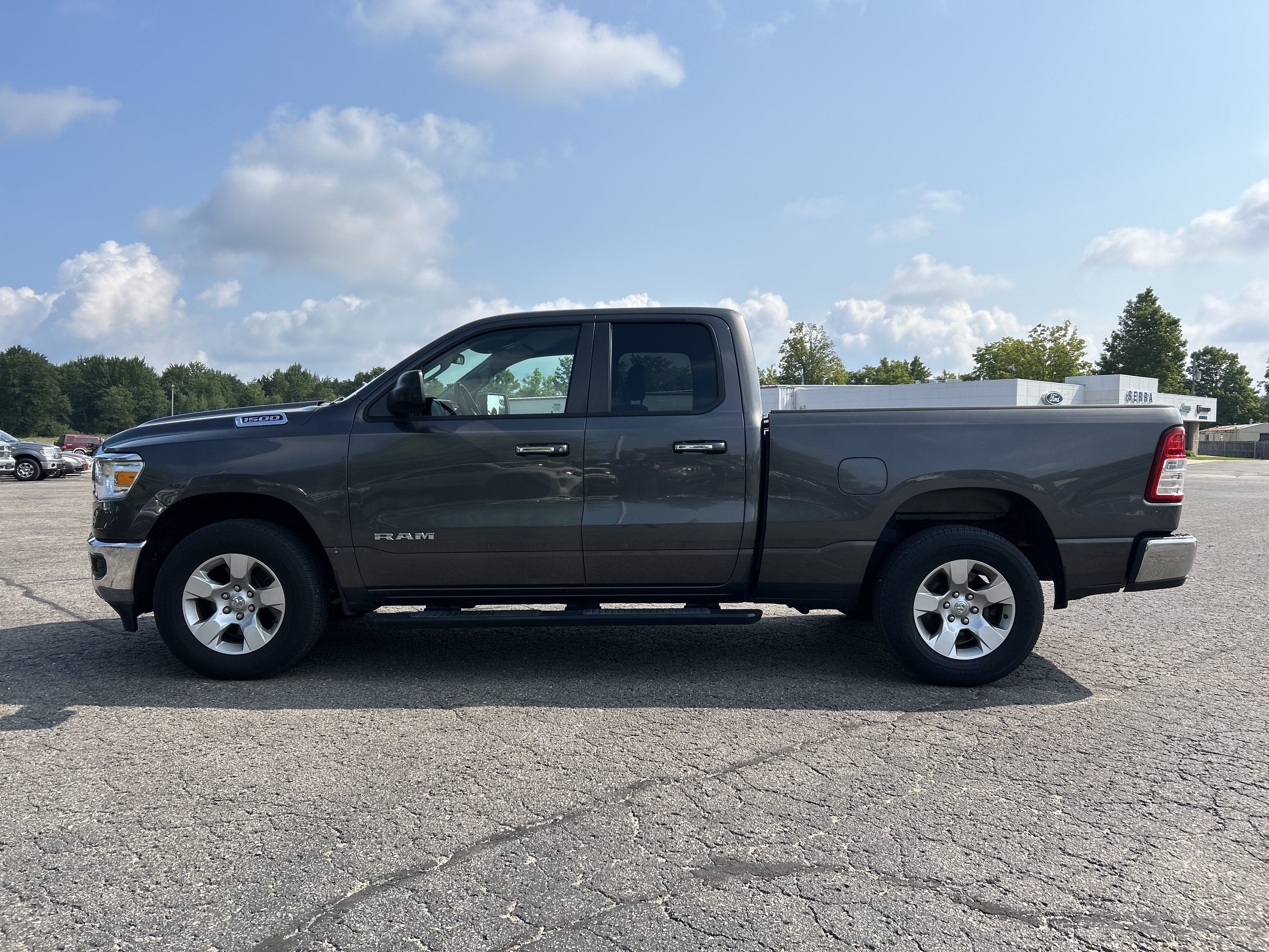 2019 RAM 1500 Big Horn/Lone Star Quad Cab 4x4 6'4' Box