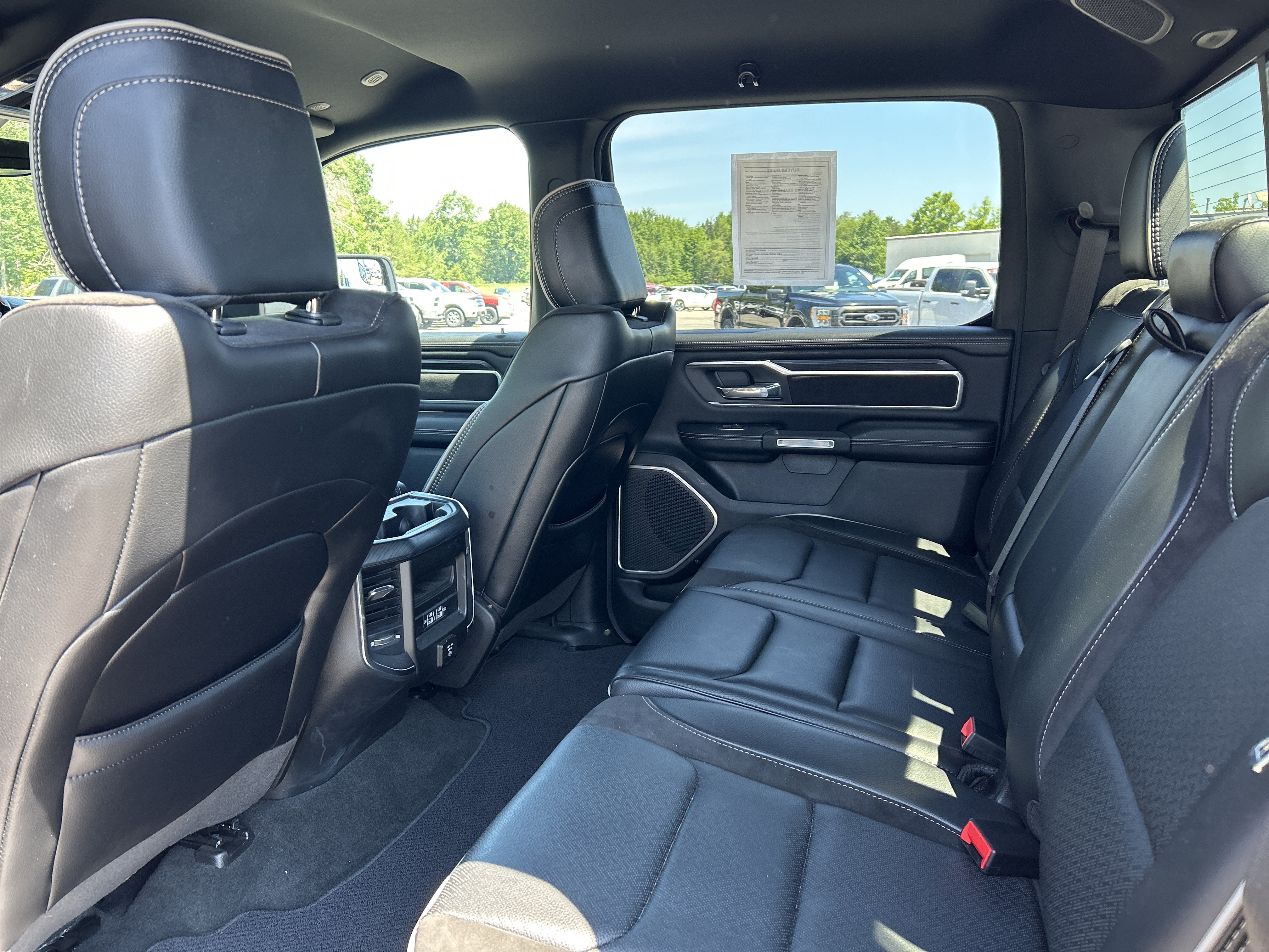 2023 RAM 1500 Laramie Crew Cab 4x4 6'4' Box