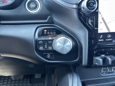2023 RAM 1500 Laramie Crew Cab 4x4 6'4' Box