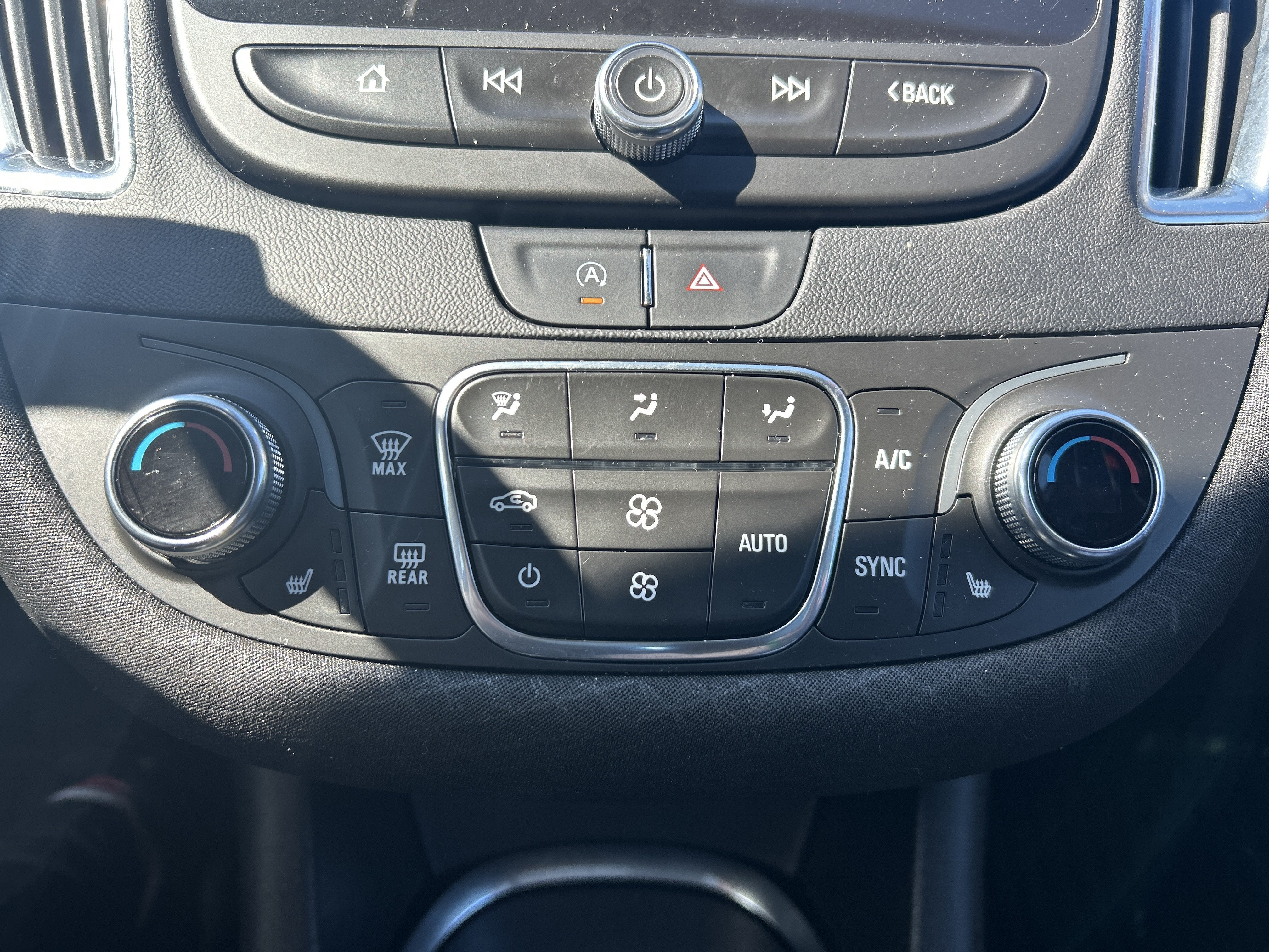 2020 Chevrolet Malibu FWD LT