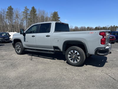 2024 Chevrolet Silverado 2500HD Custom