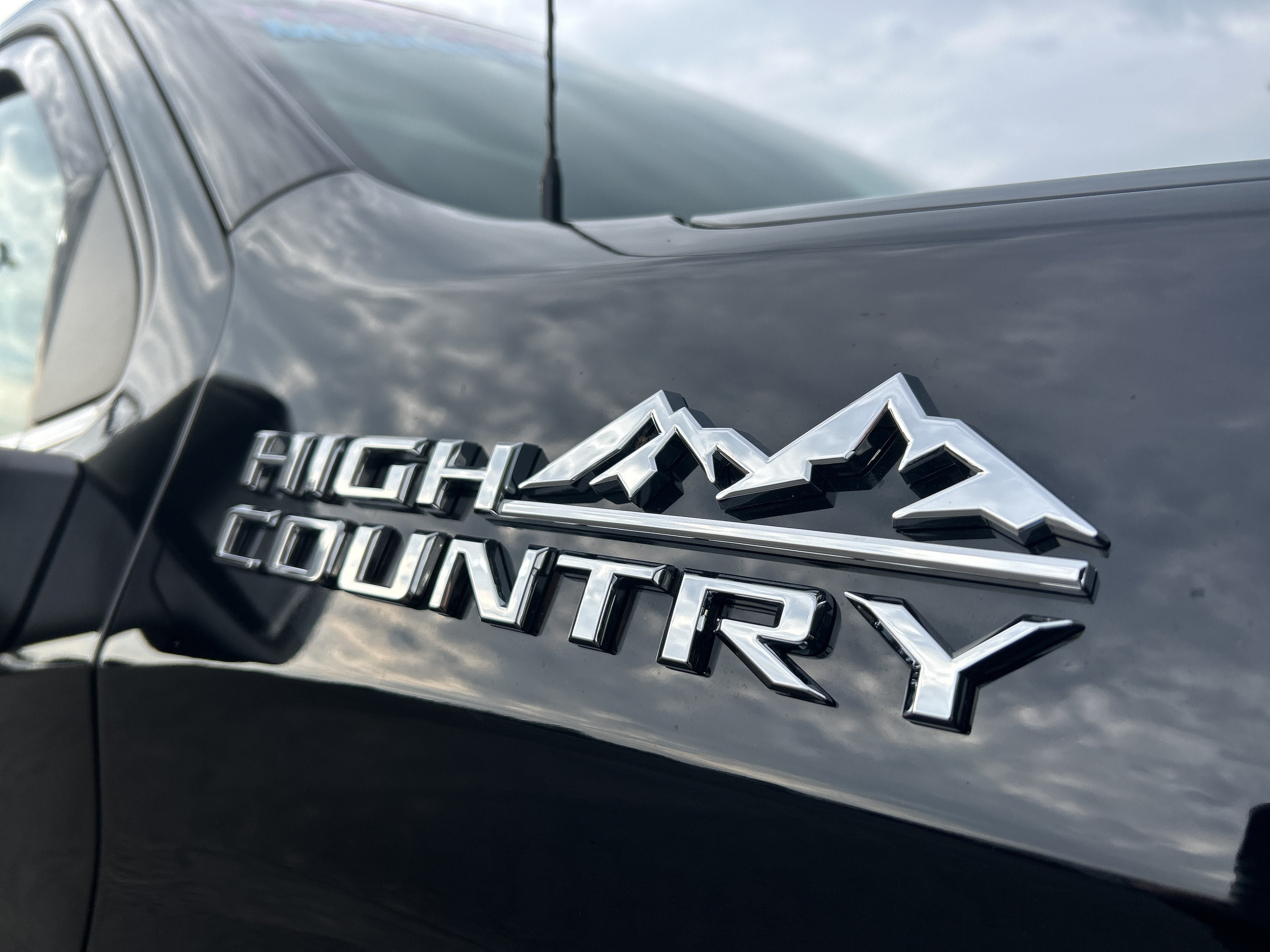 2020 Chevrolet Silverado 1500 High Country