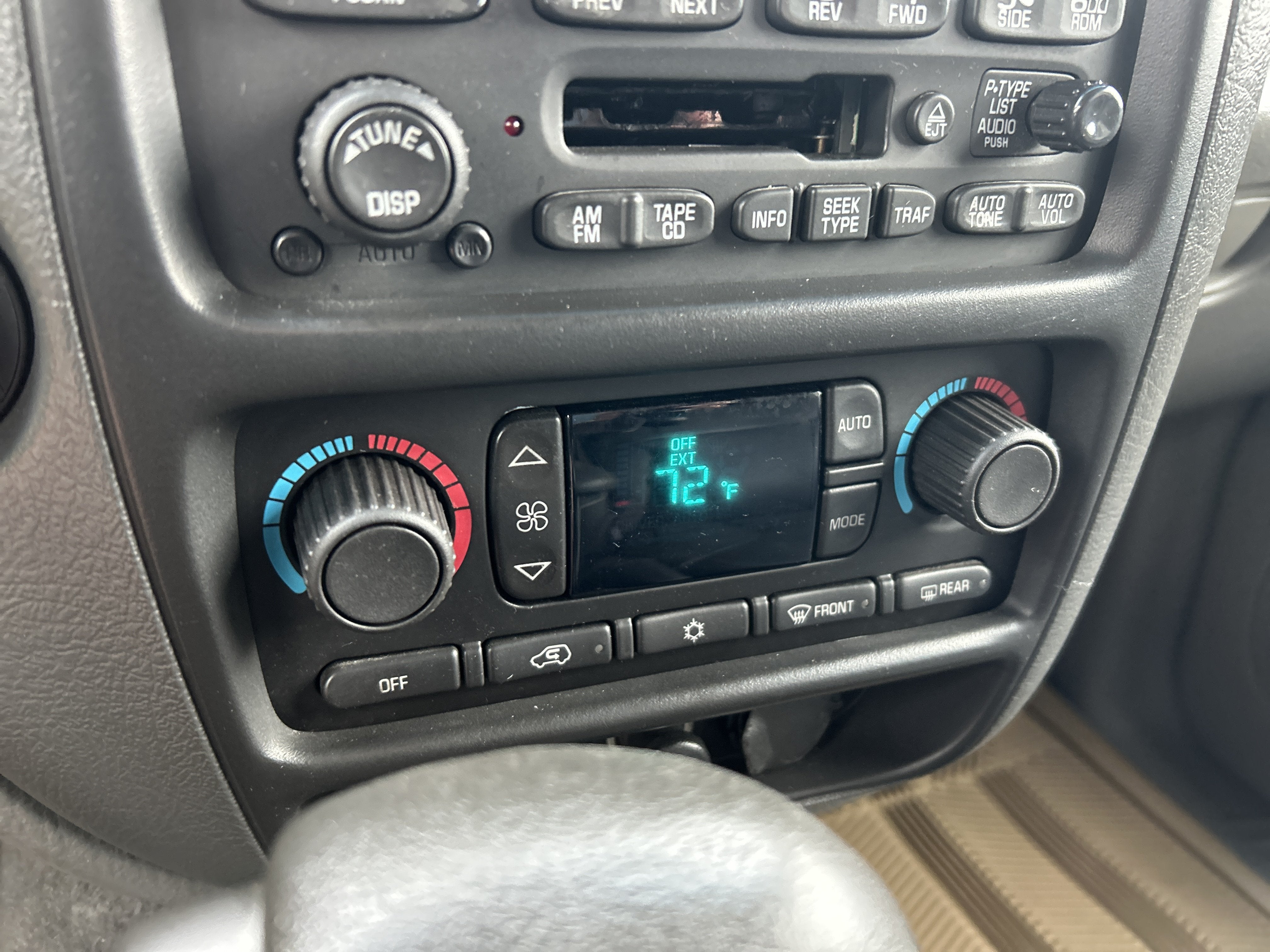 2002 Chevrolet TrailBlazer LT