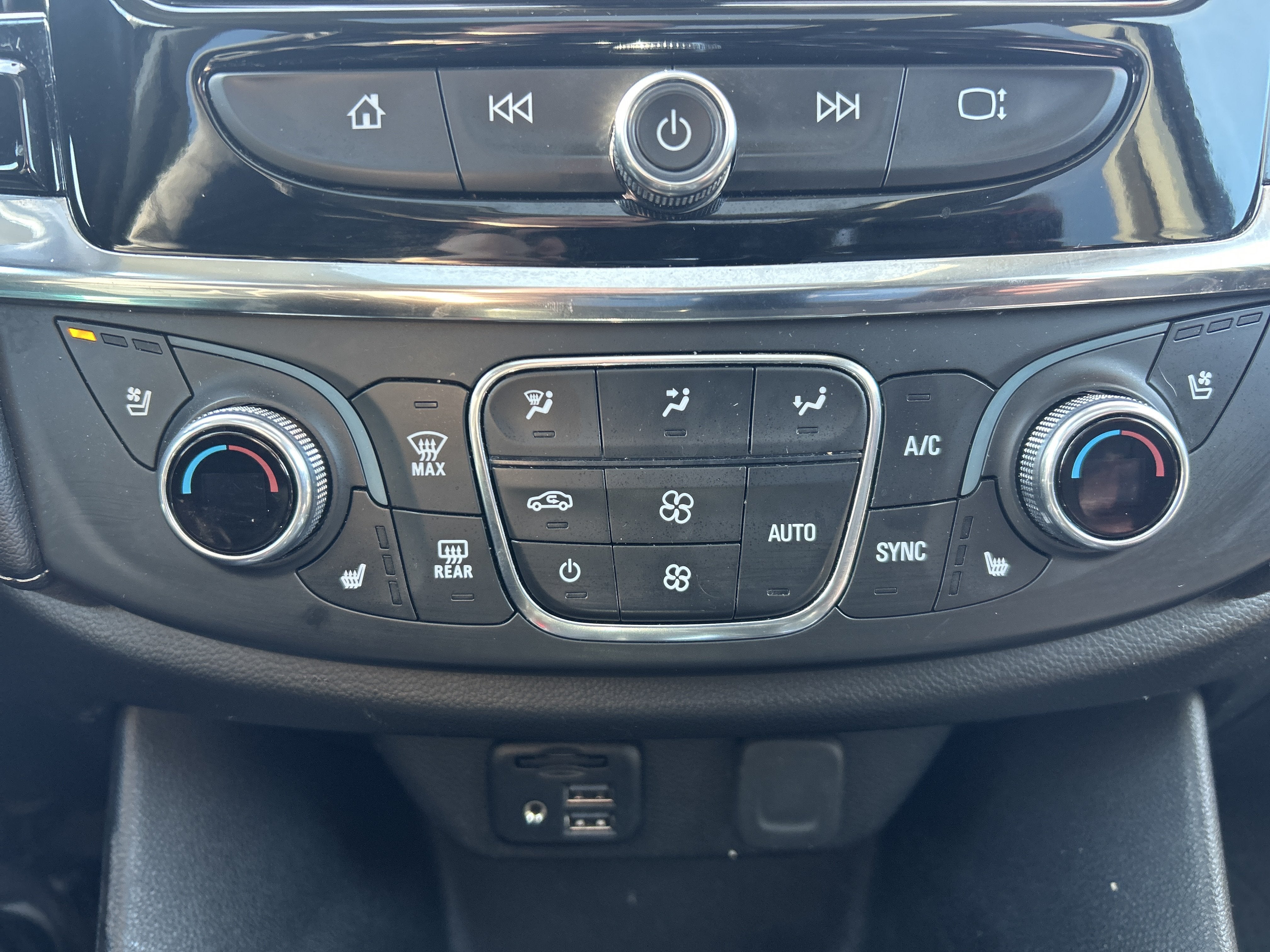 2021 Chevrolet Traverse High Country