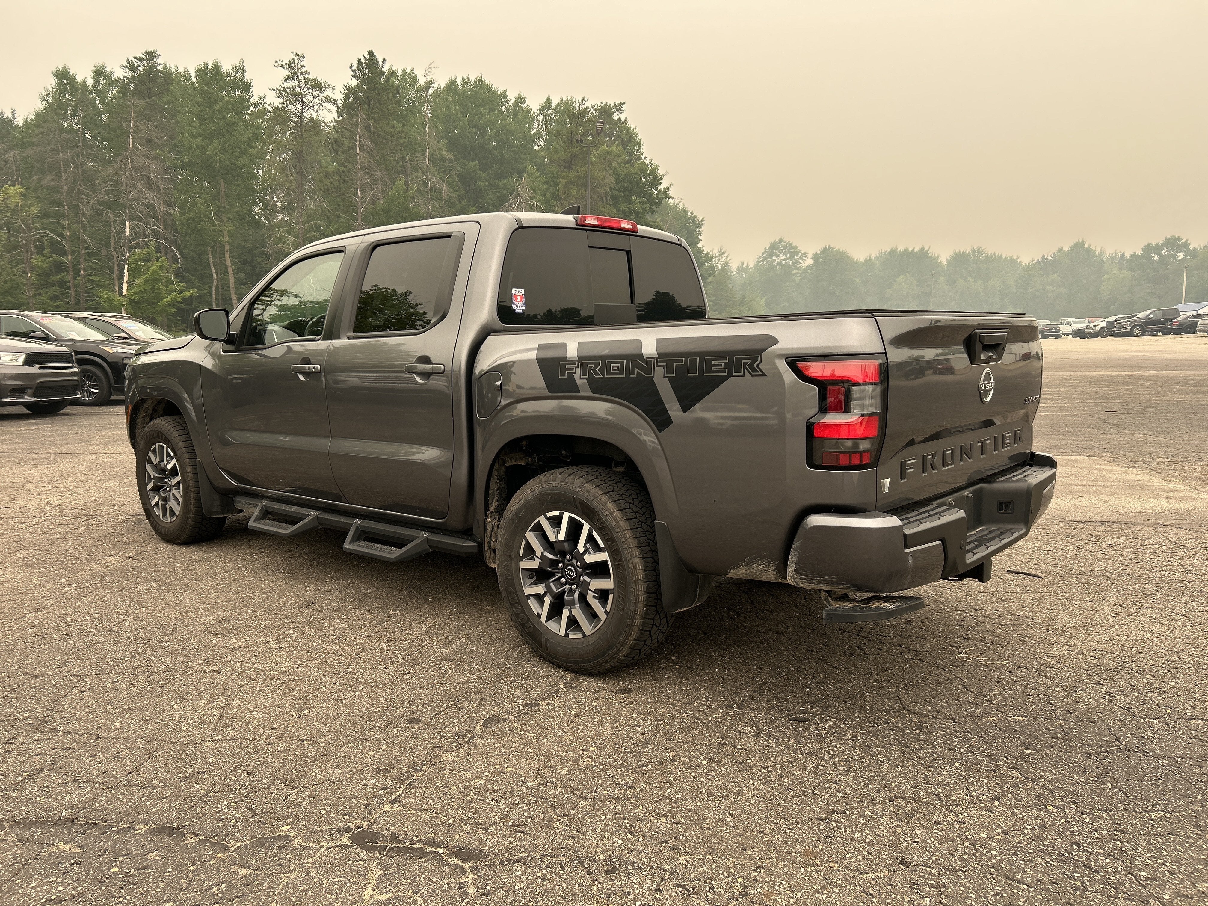 2023 Nissan Frontier Crew Cab SV 4x4