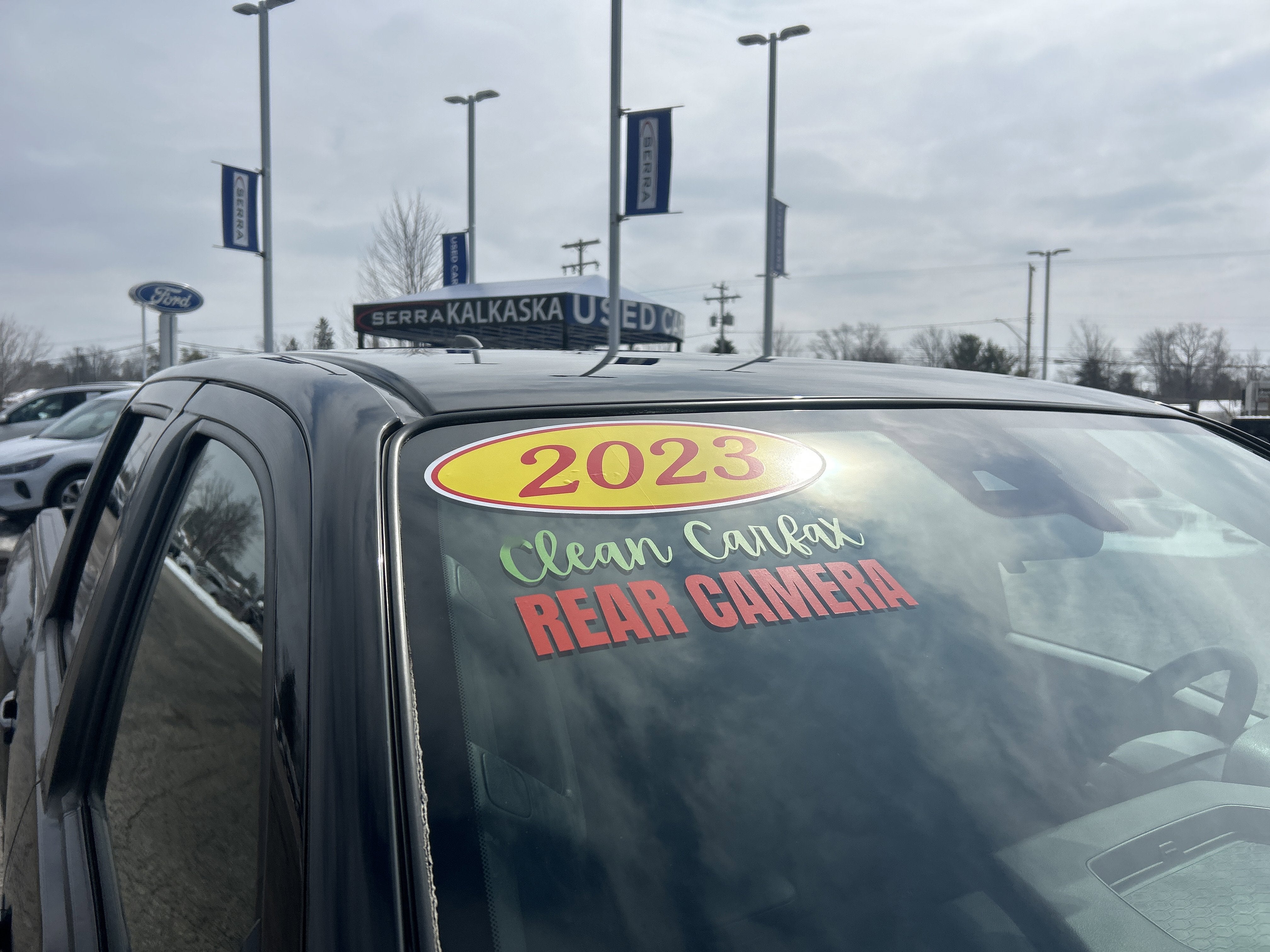 2023 Nissan Frontier SV