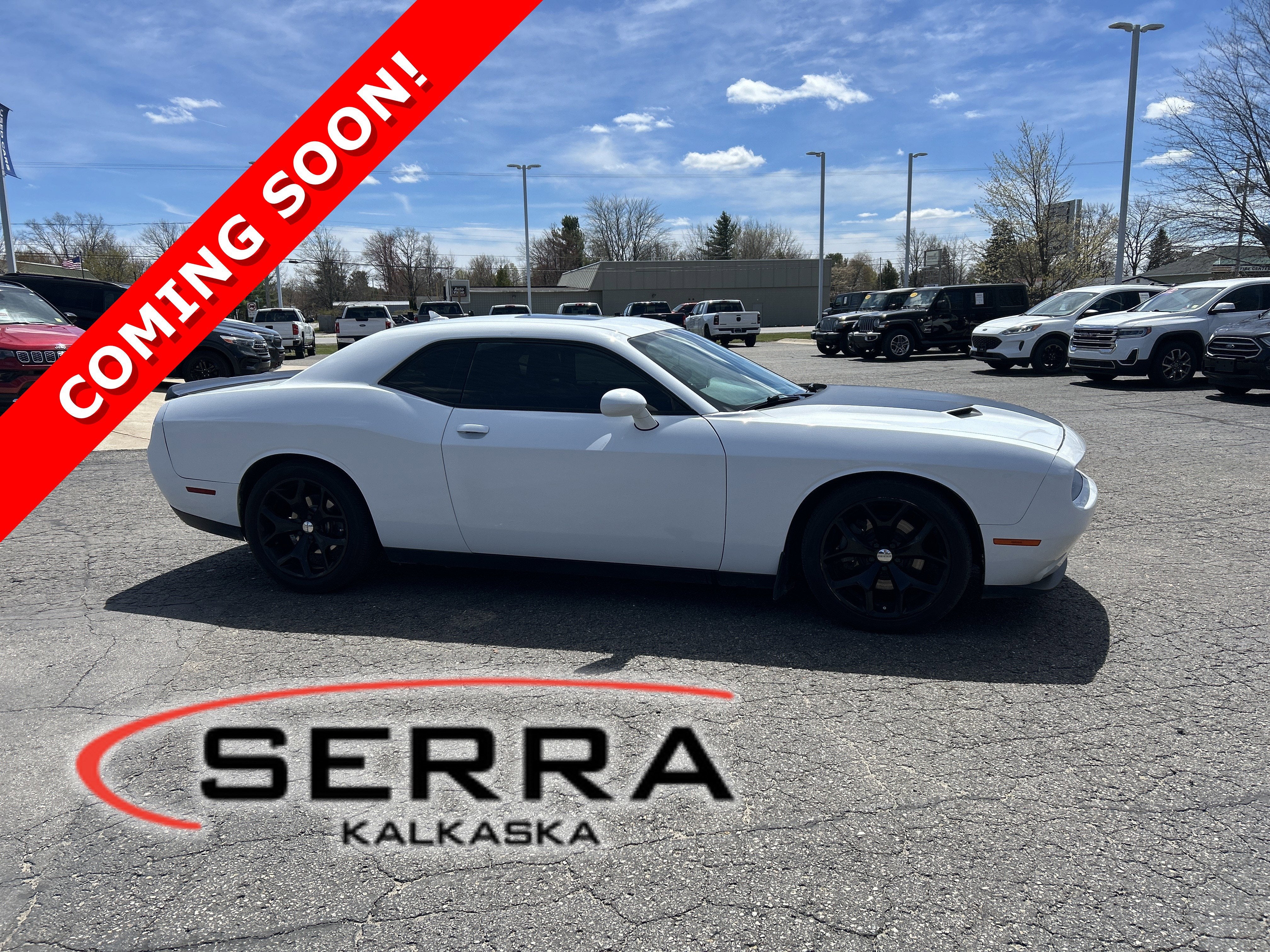 2015 Dodge Challenger SXT Plus's photo