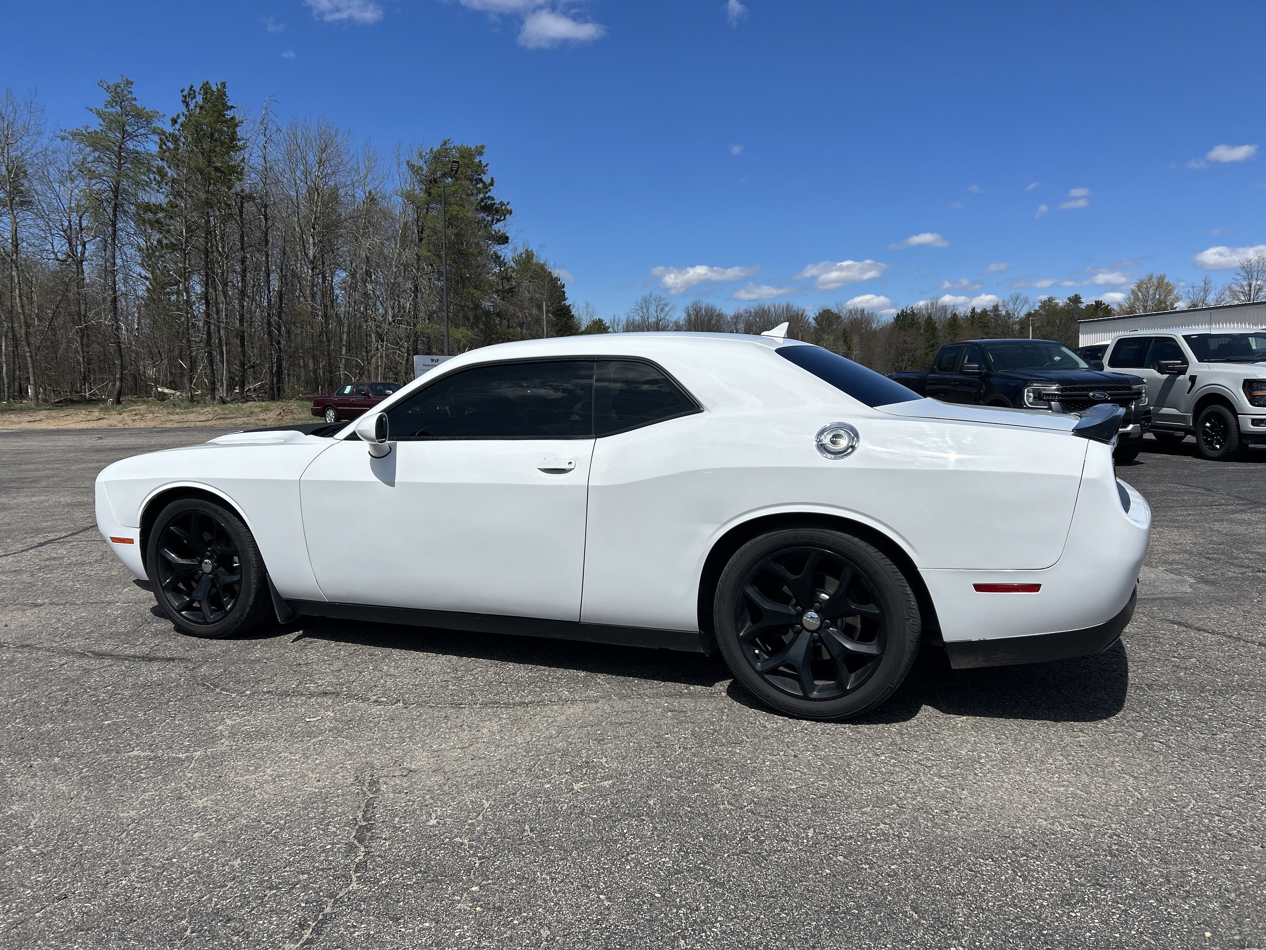 2015 Dodge Challenger SXT Plus