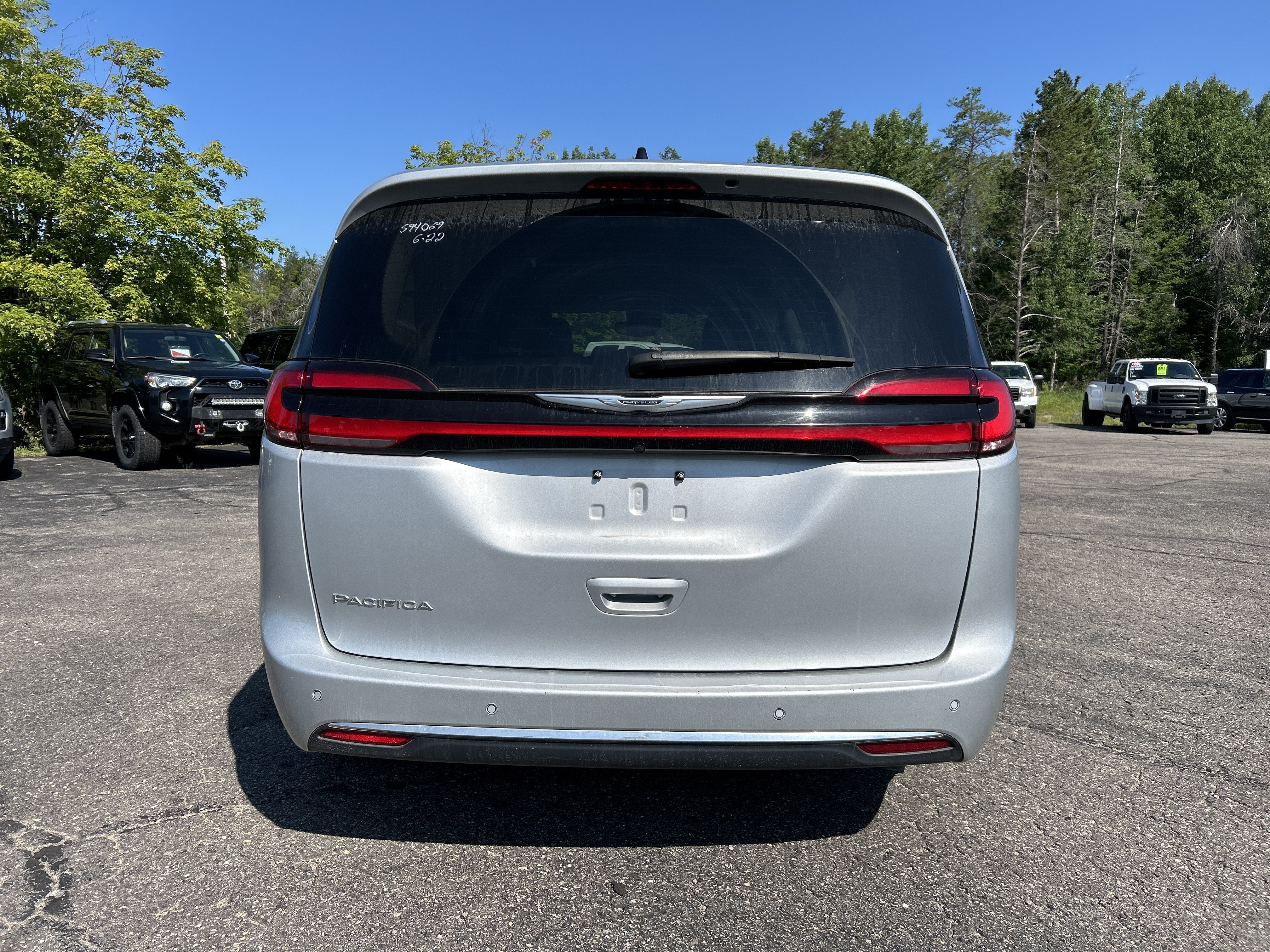 2023 Chrysler Pacifica Touring L