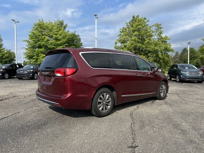 2019 Chrysler Pacifica Touring L Plus