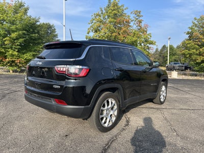 2023 Jeep Compass Latitude Lux