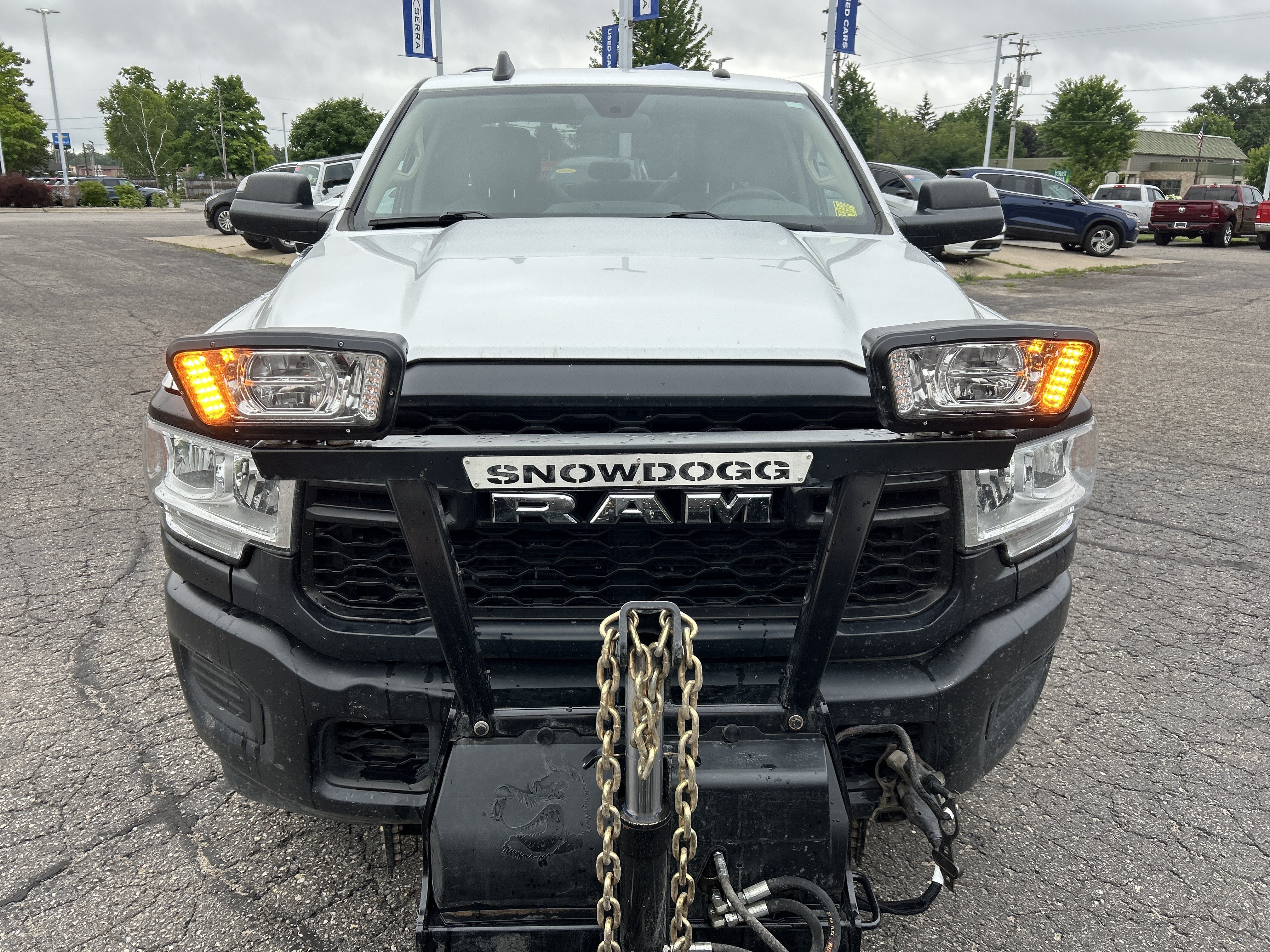 2019 RAM 2500 Tradesman Crew Cab 4x4 6'4' Box