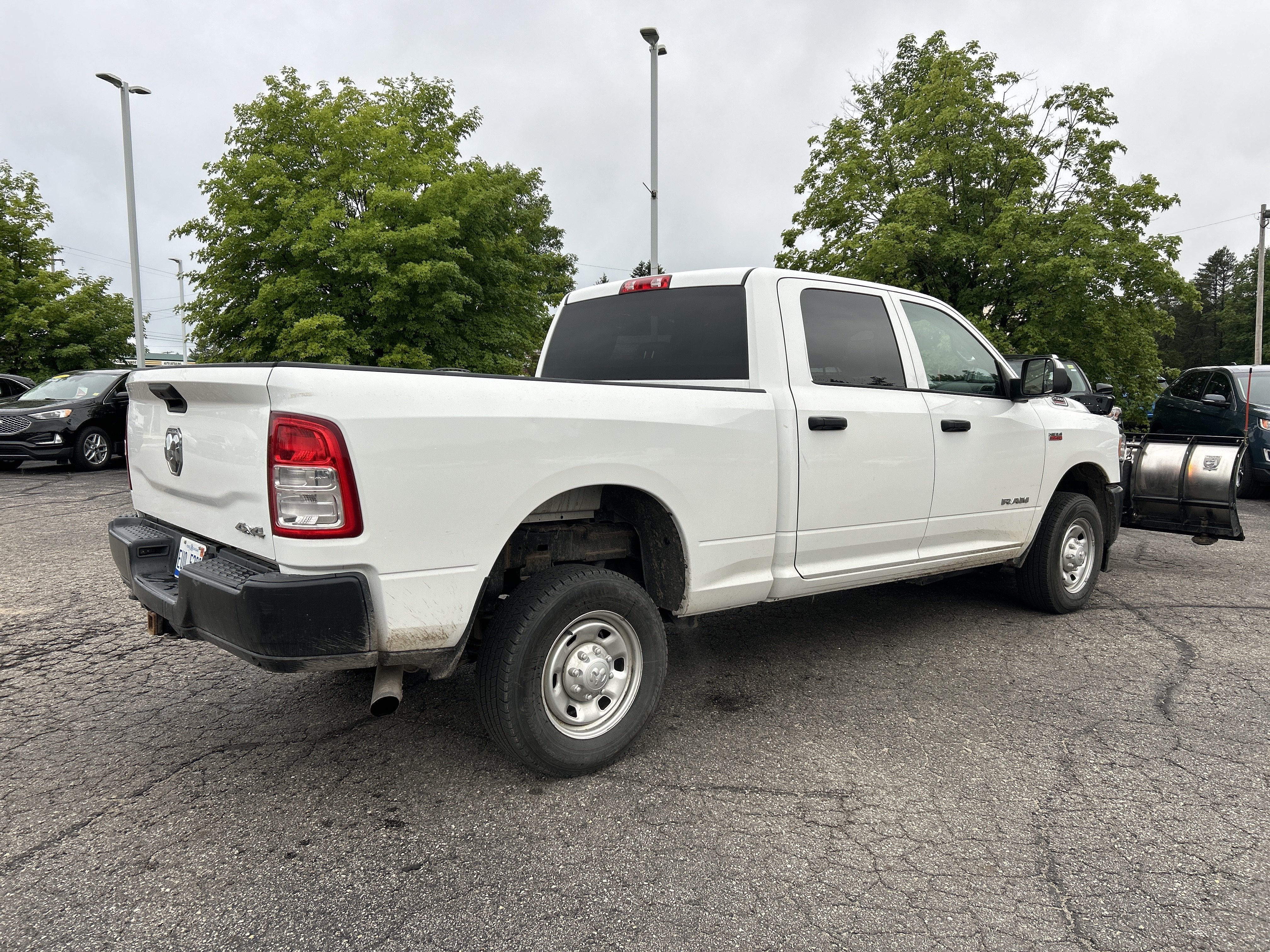 2019 RAM 2500 Tradesman Crew Cab 4x4 6'4' Box