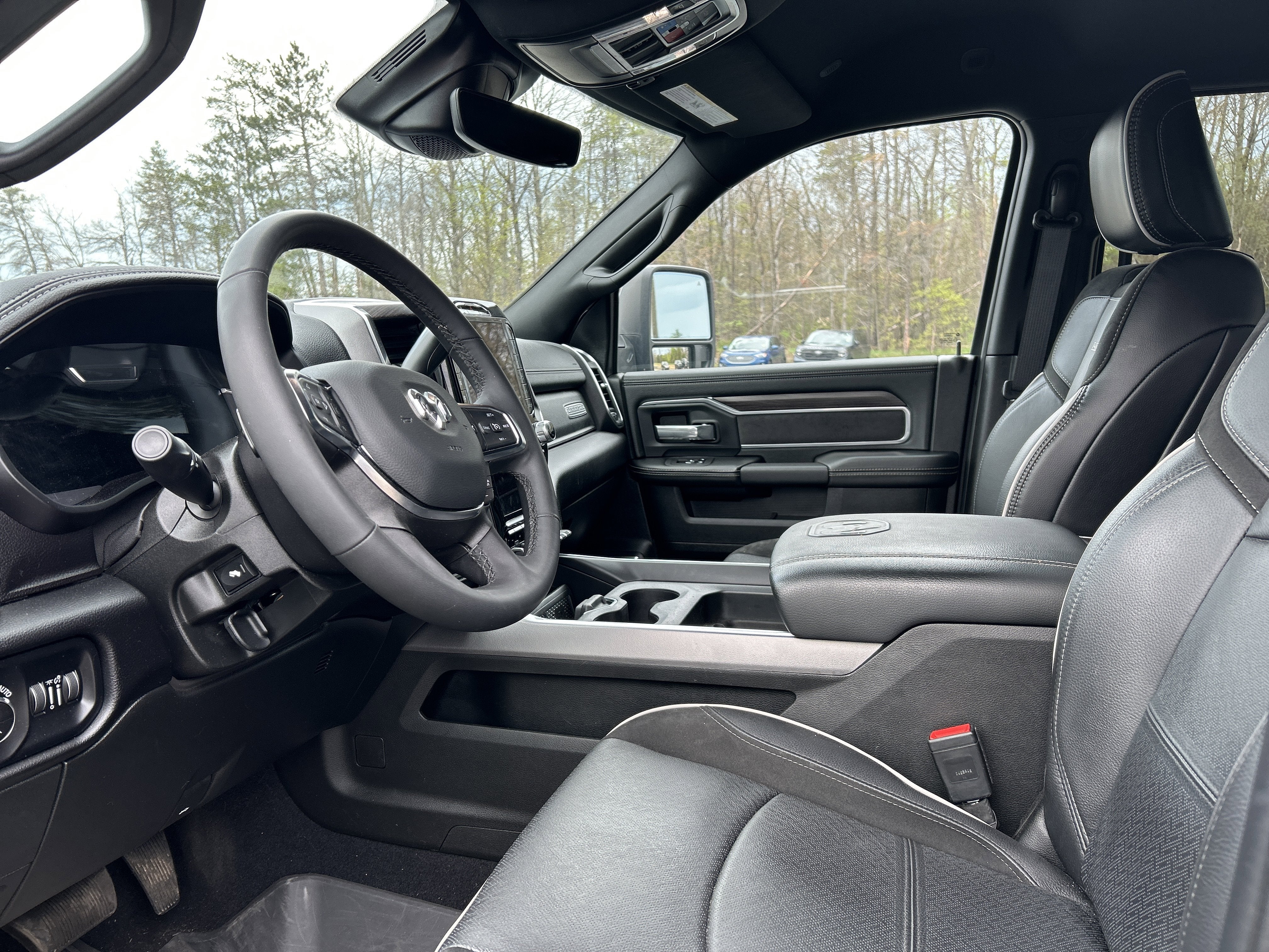 2025 RAM 2500 Laramie Crew Cab 4x4 6'4' Box