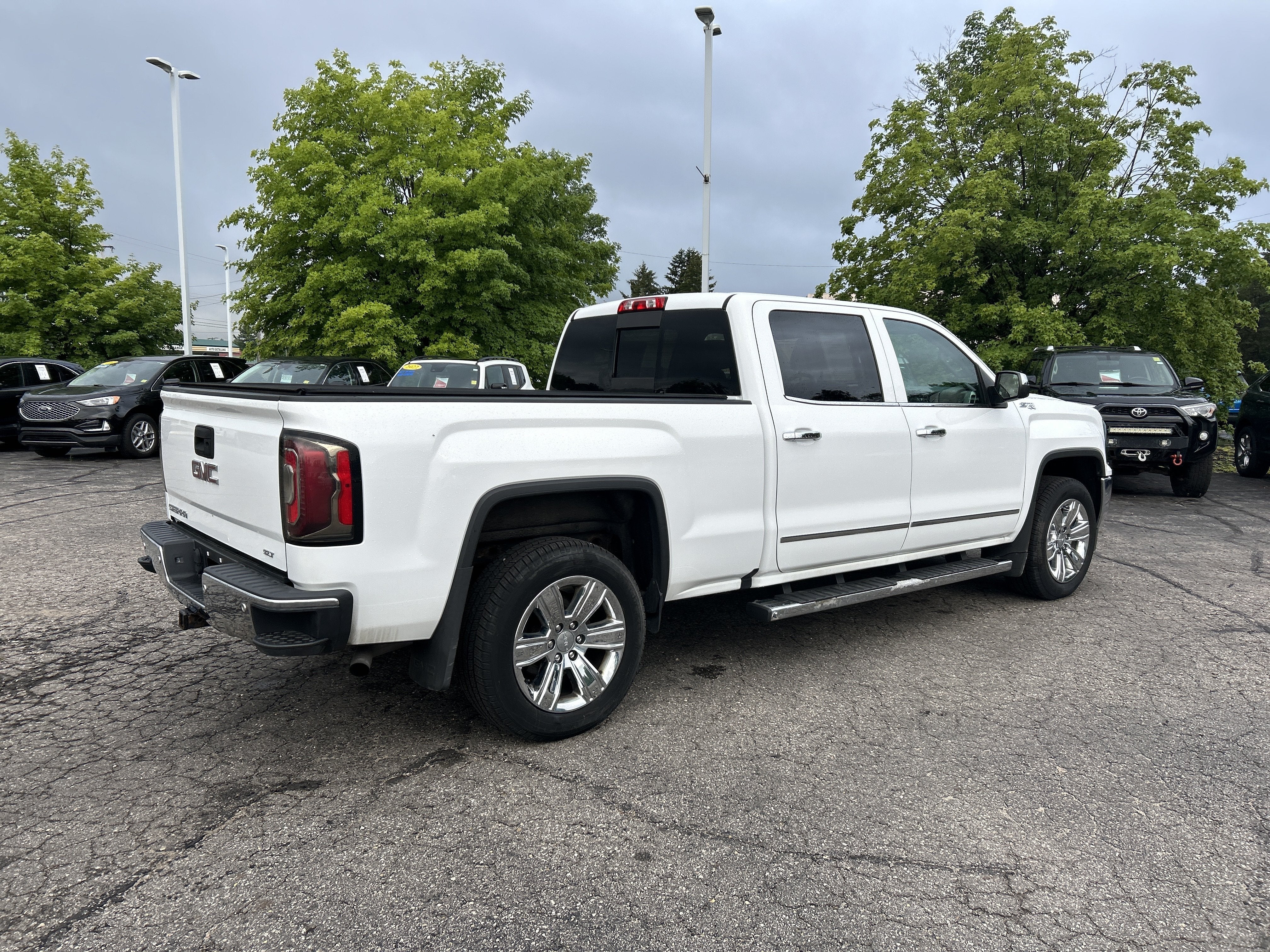 2018 GMC Sierra 1500 SLT