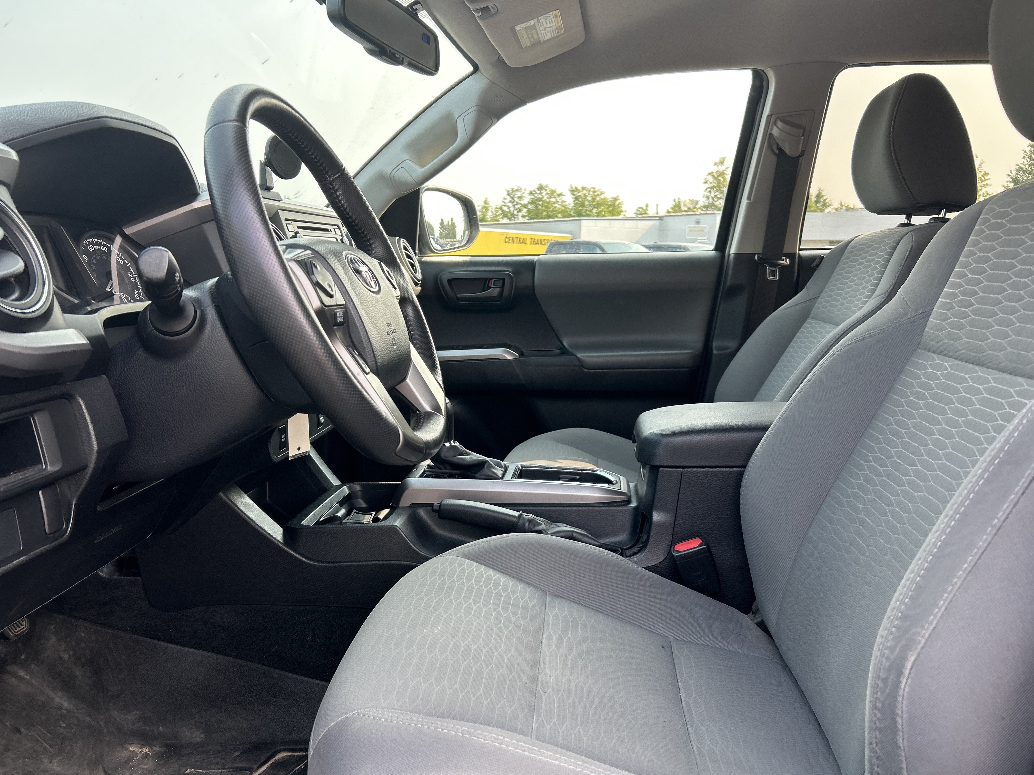 2017 Toyota Tacoma SR5 V6