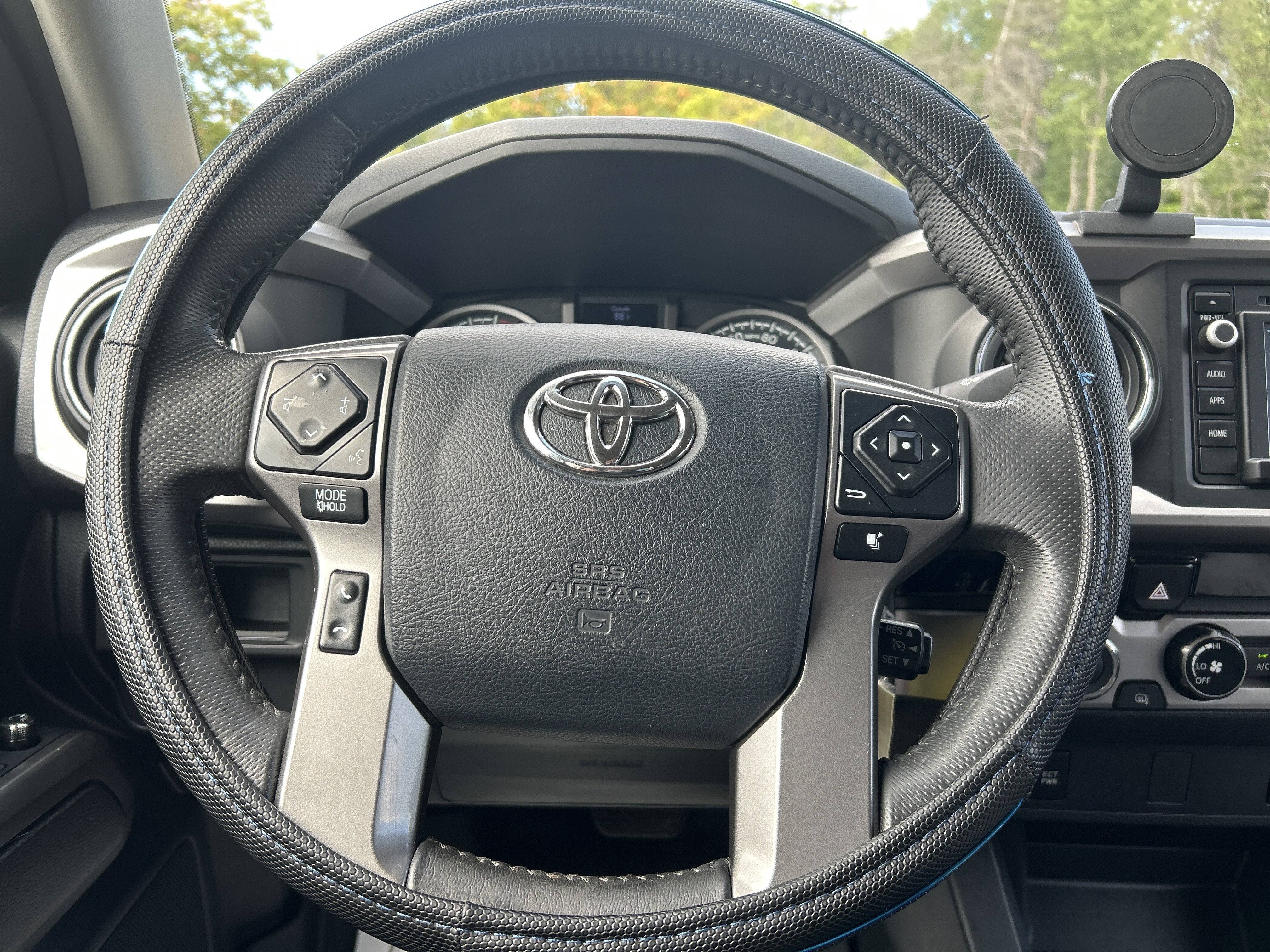 2017 Toyota Tacoma SR5 V6