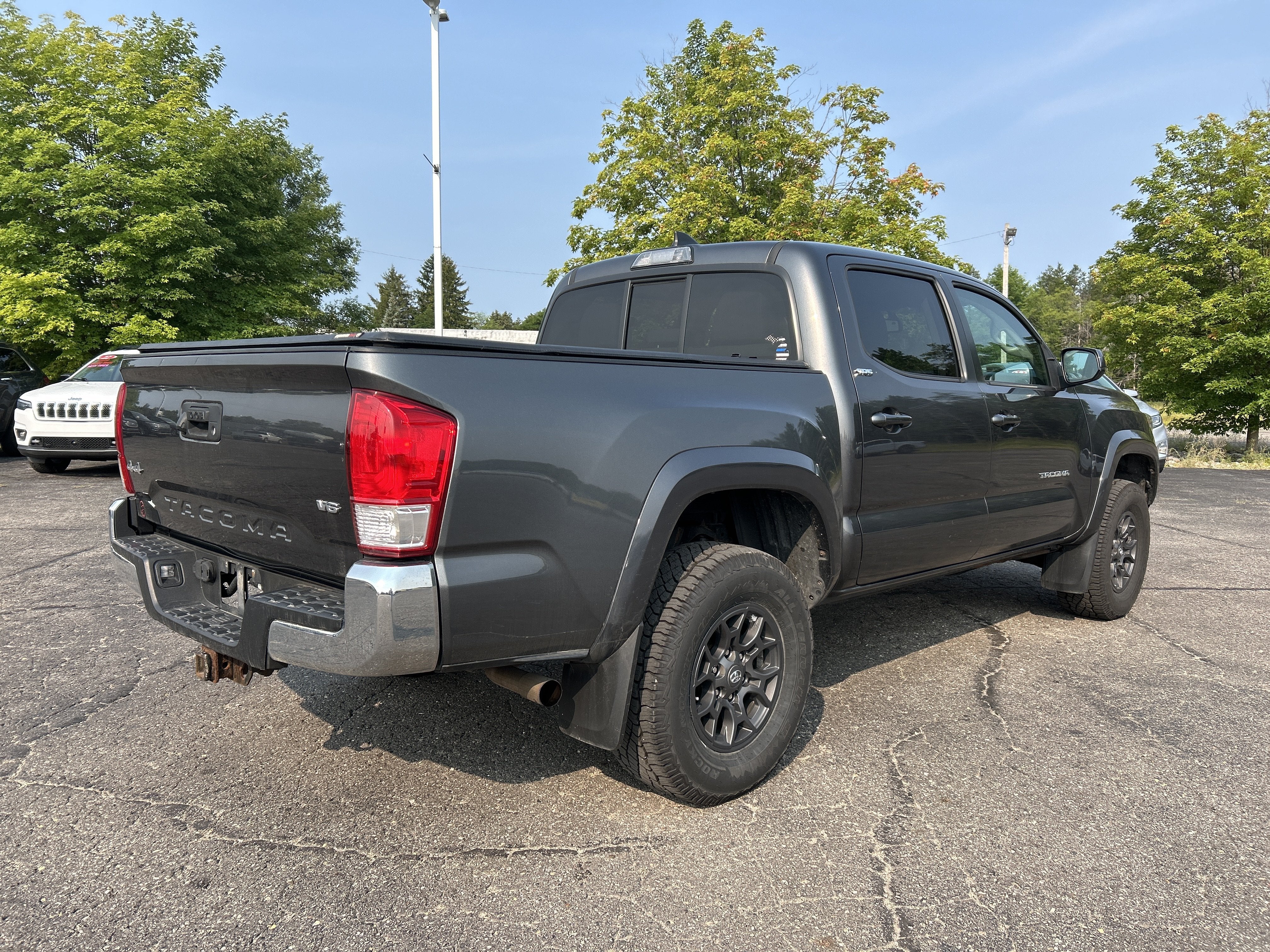 2017 Toyota Tacoma SR5 V6