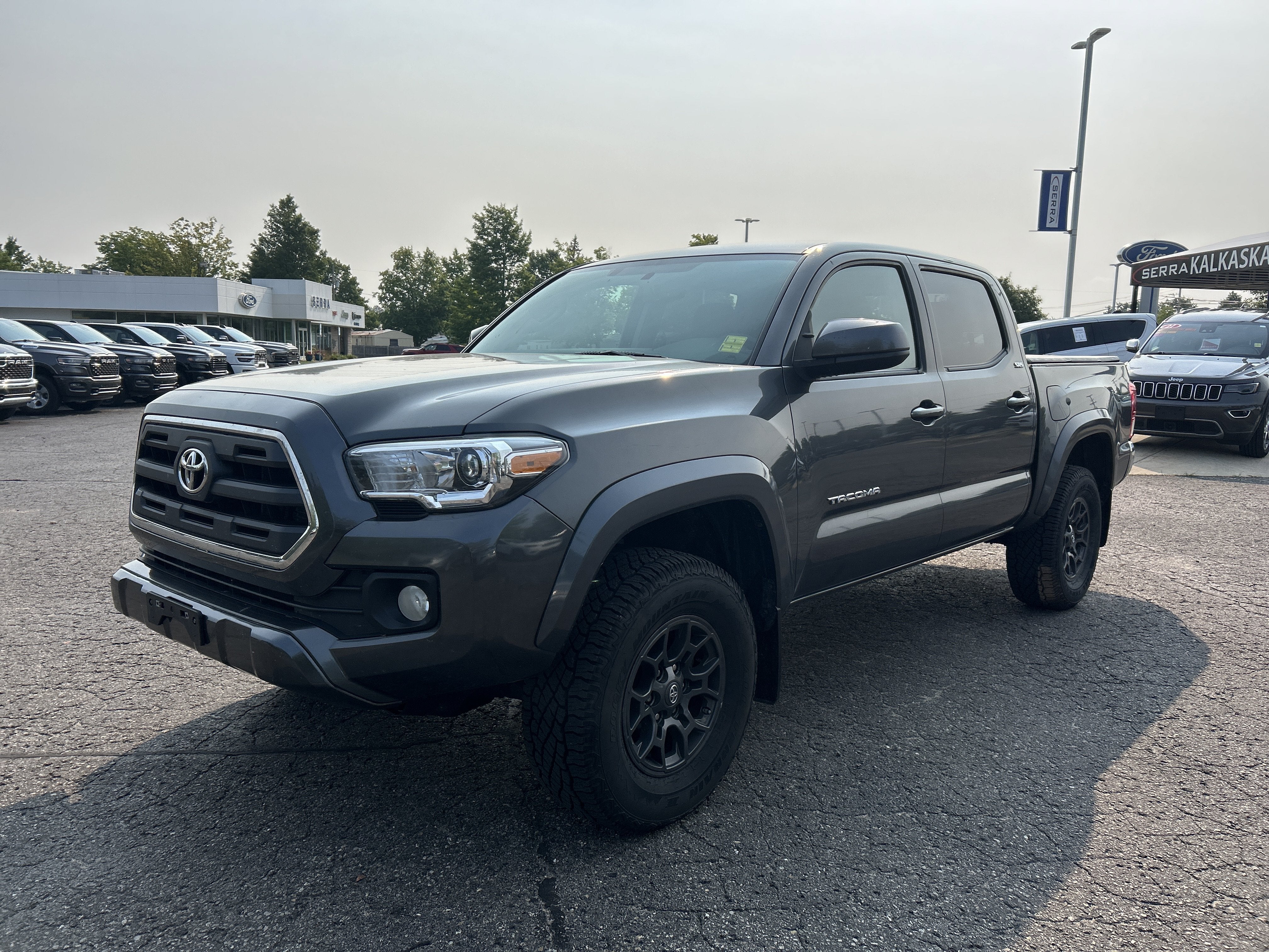 2017 Toyota Tacoma SR5 V6