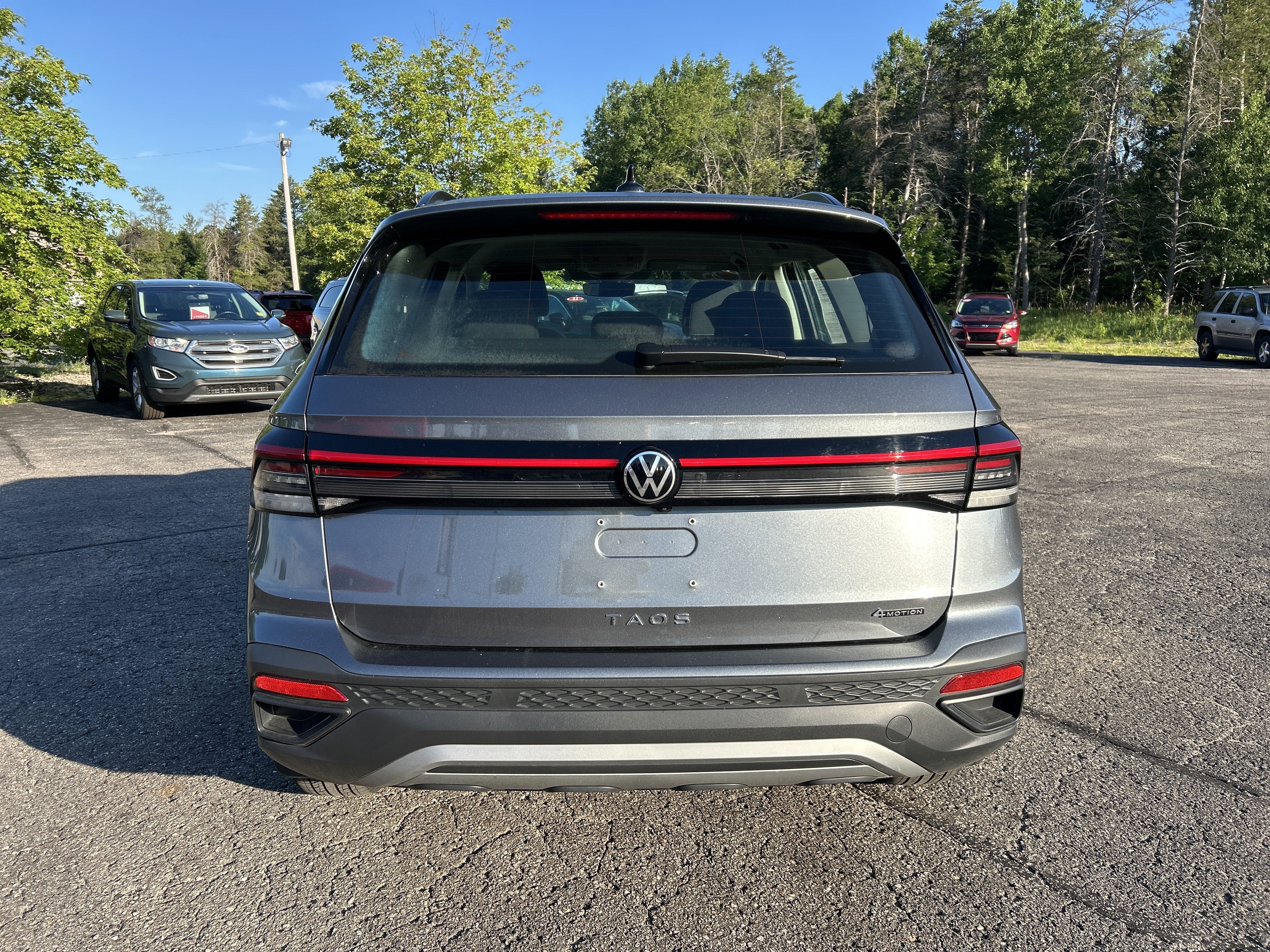 2025 Volkswagen Taos 1.5T S