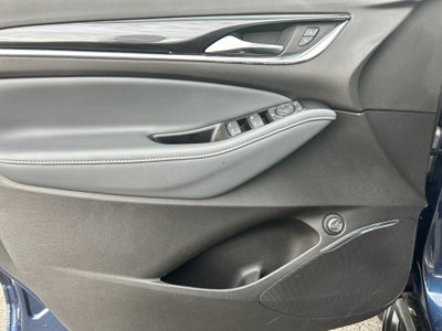 2022 Buick Enclave AWD Essence