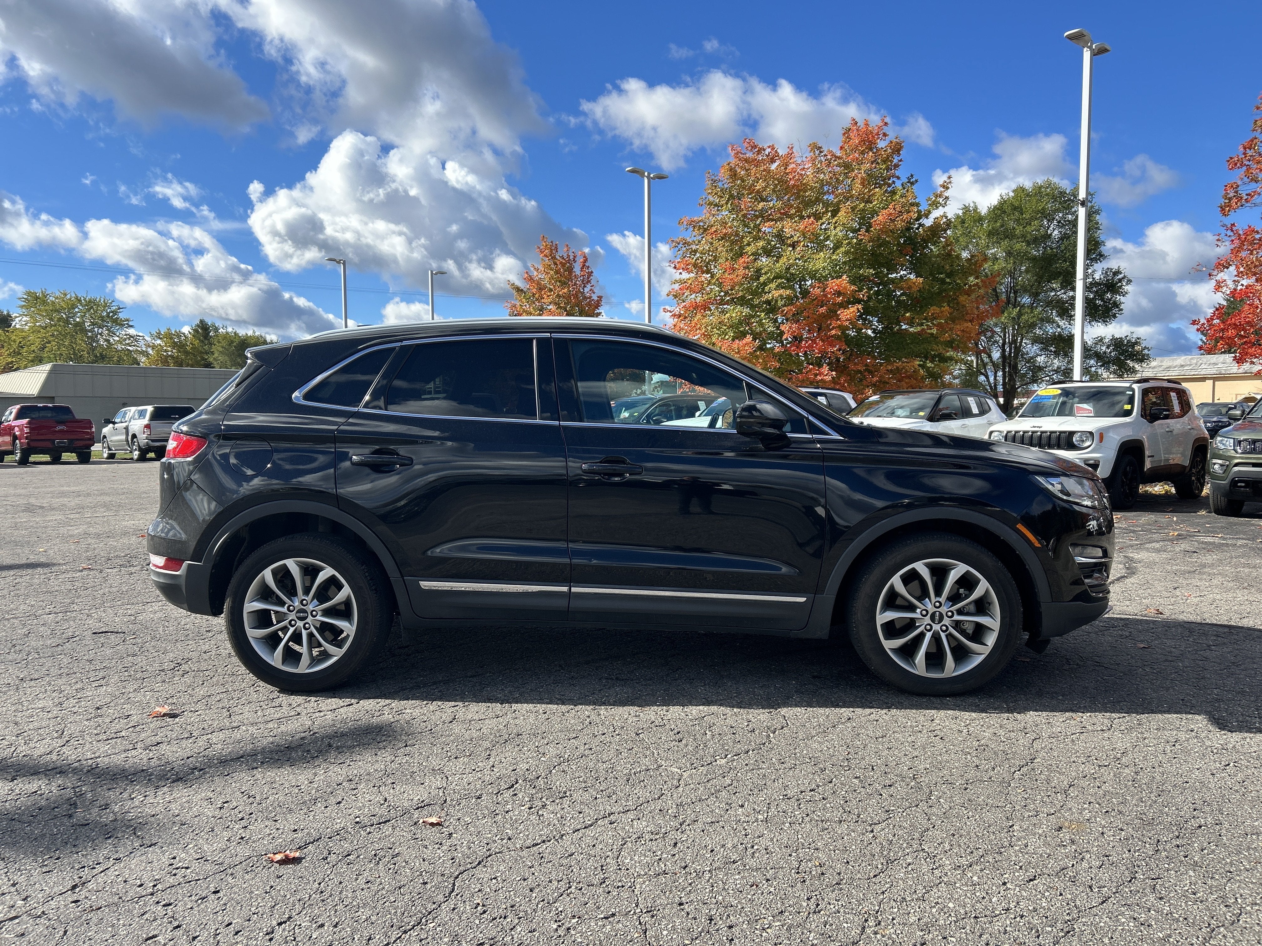 2019 Lincoln MKC Select
